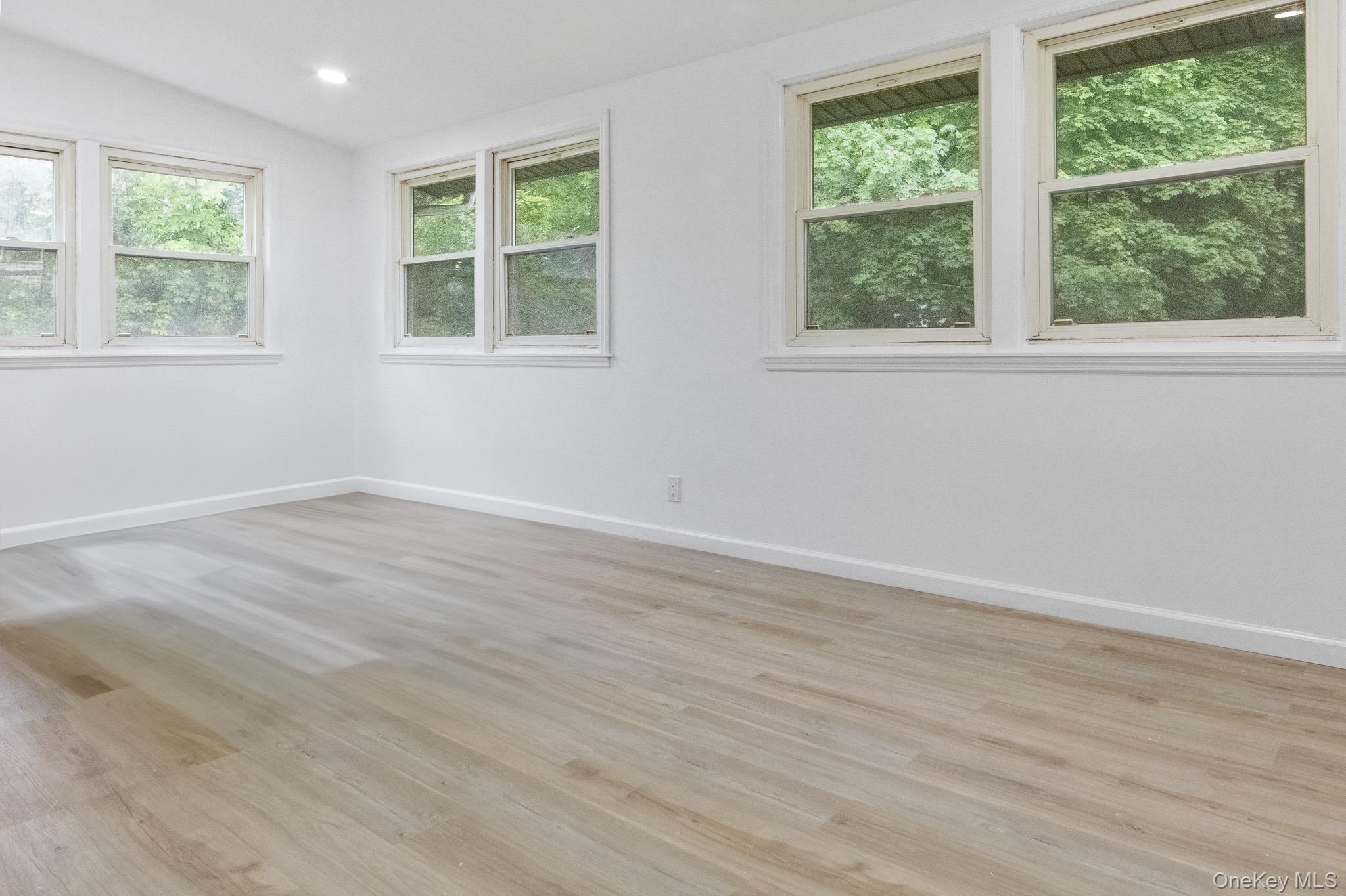 #14 photo, 11 Queen Street, New Windsor , NY 12553