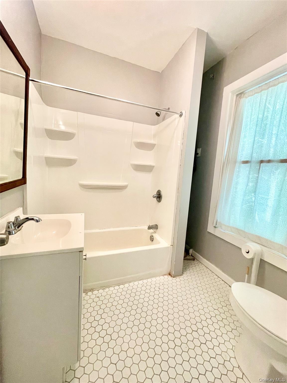 #10 photo, 2 Liberty Street, Newburgh , NY 12550