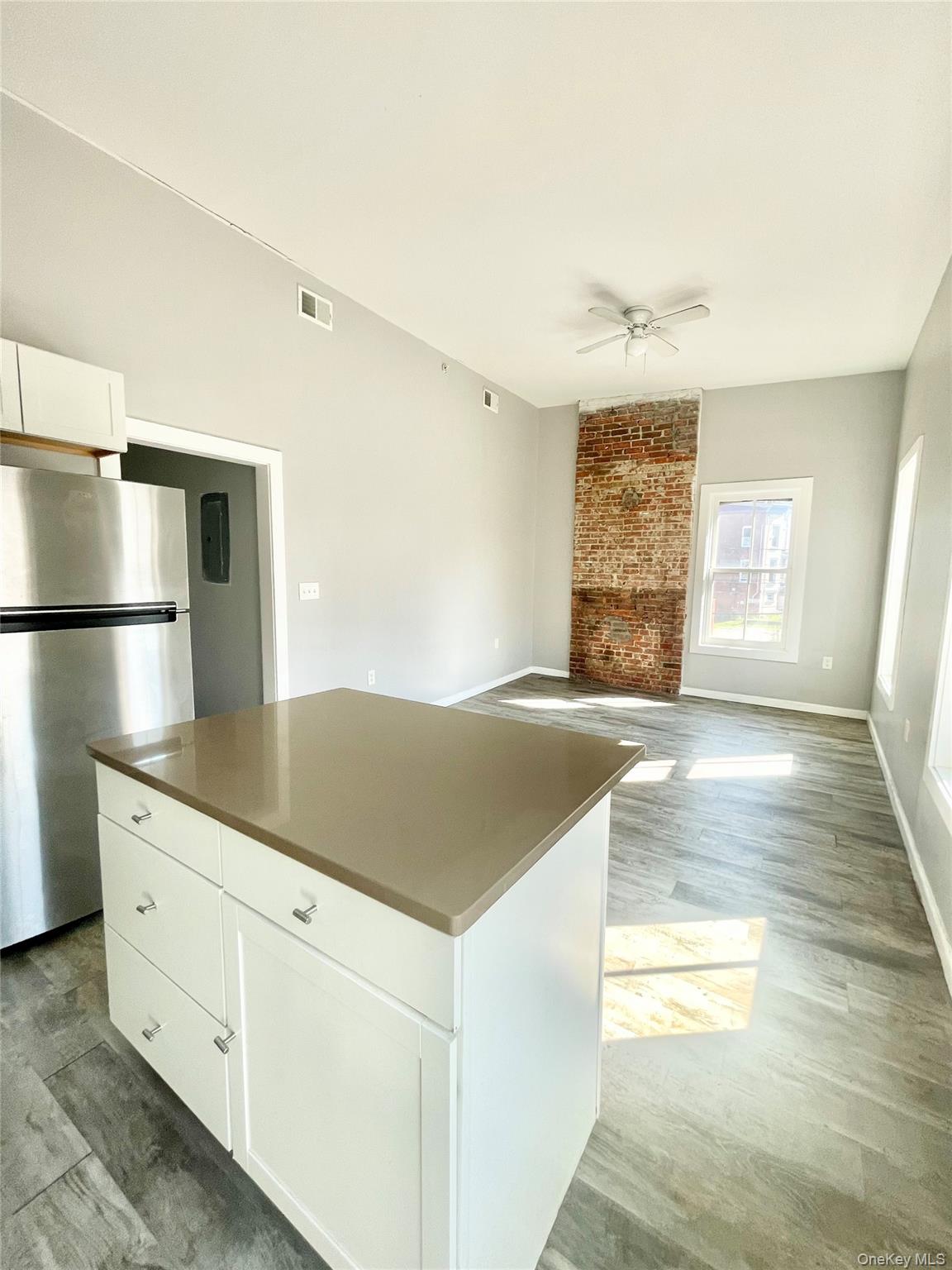 #7 photo, 2 Liberty Street, Newburgh , NY 12550