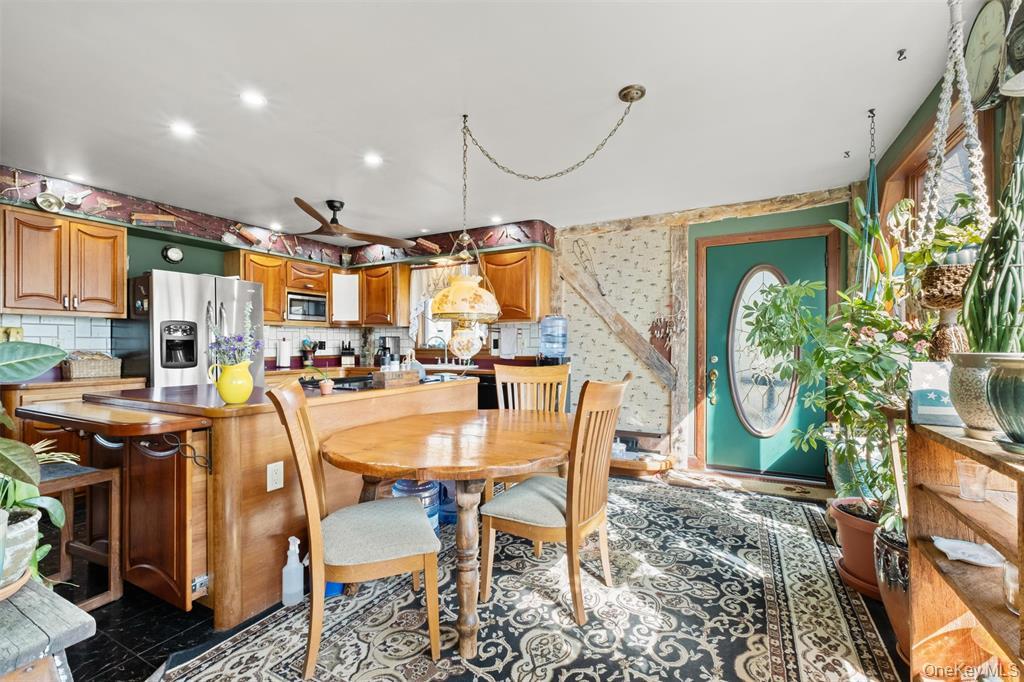 #13 photo, 86 State Route 32, New Paltz , NY 12561