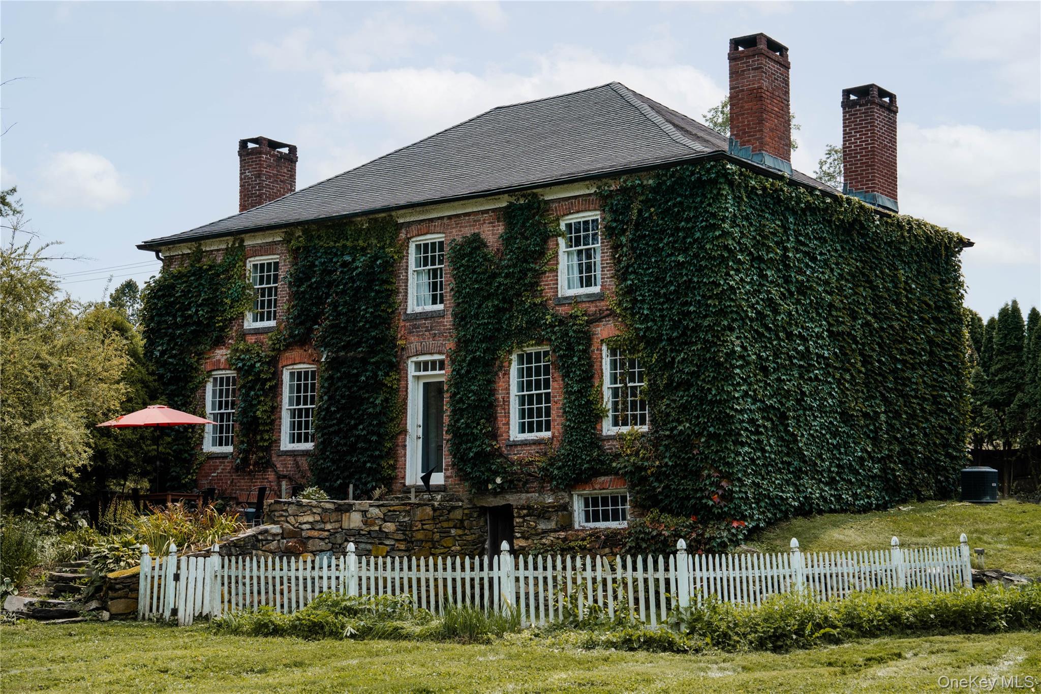 #1 photo, 289 Beekman Poughquag Road, Poughquag , NY 12570