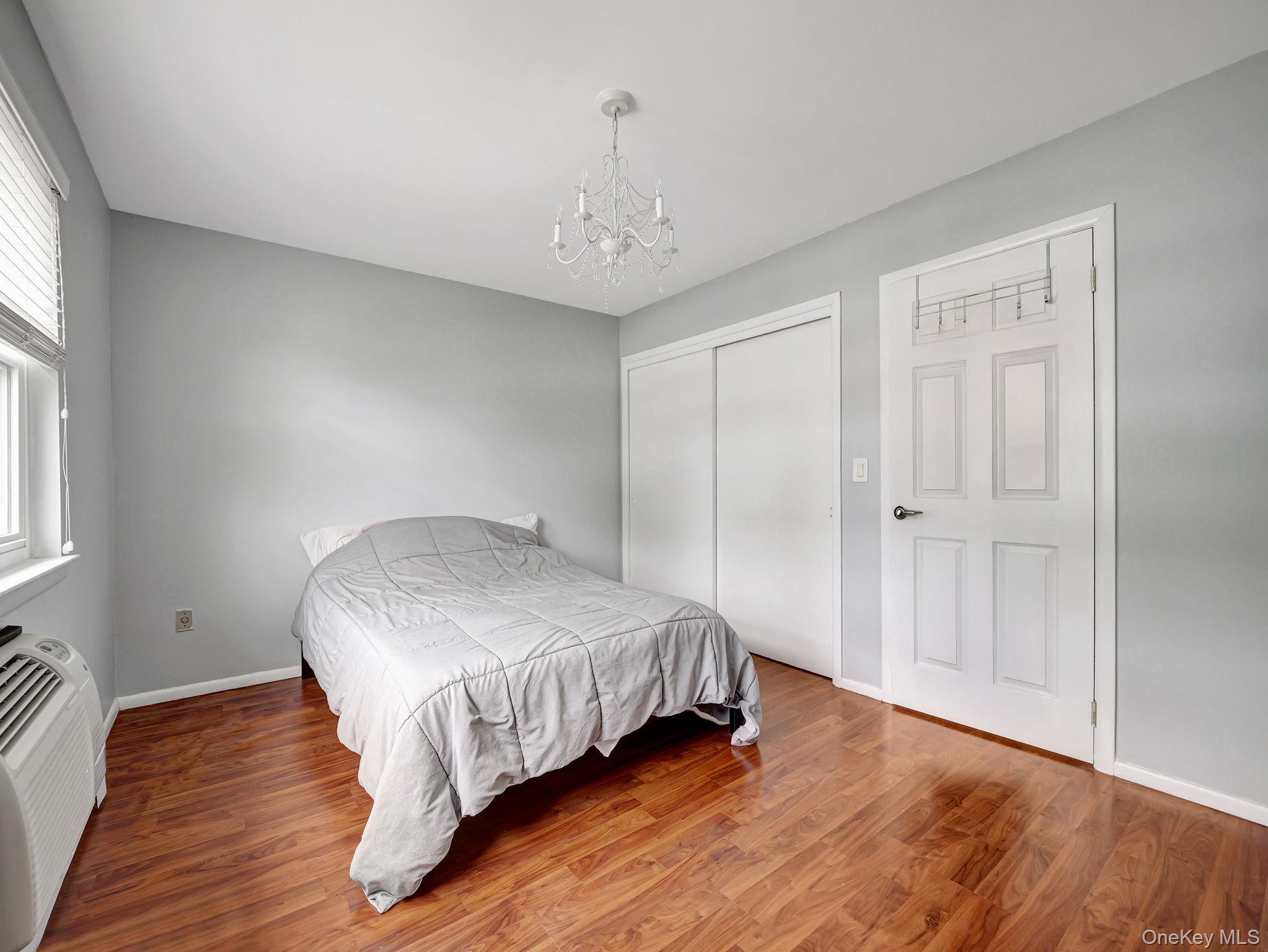 #12 photo, 155 Parkside Drive, Suffern , NY 10901