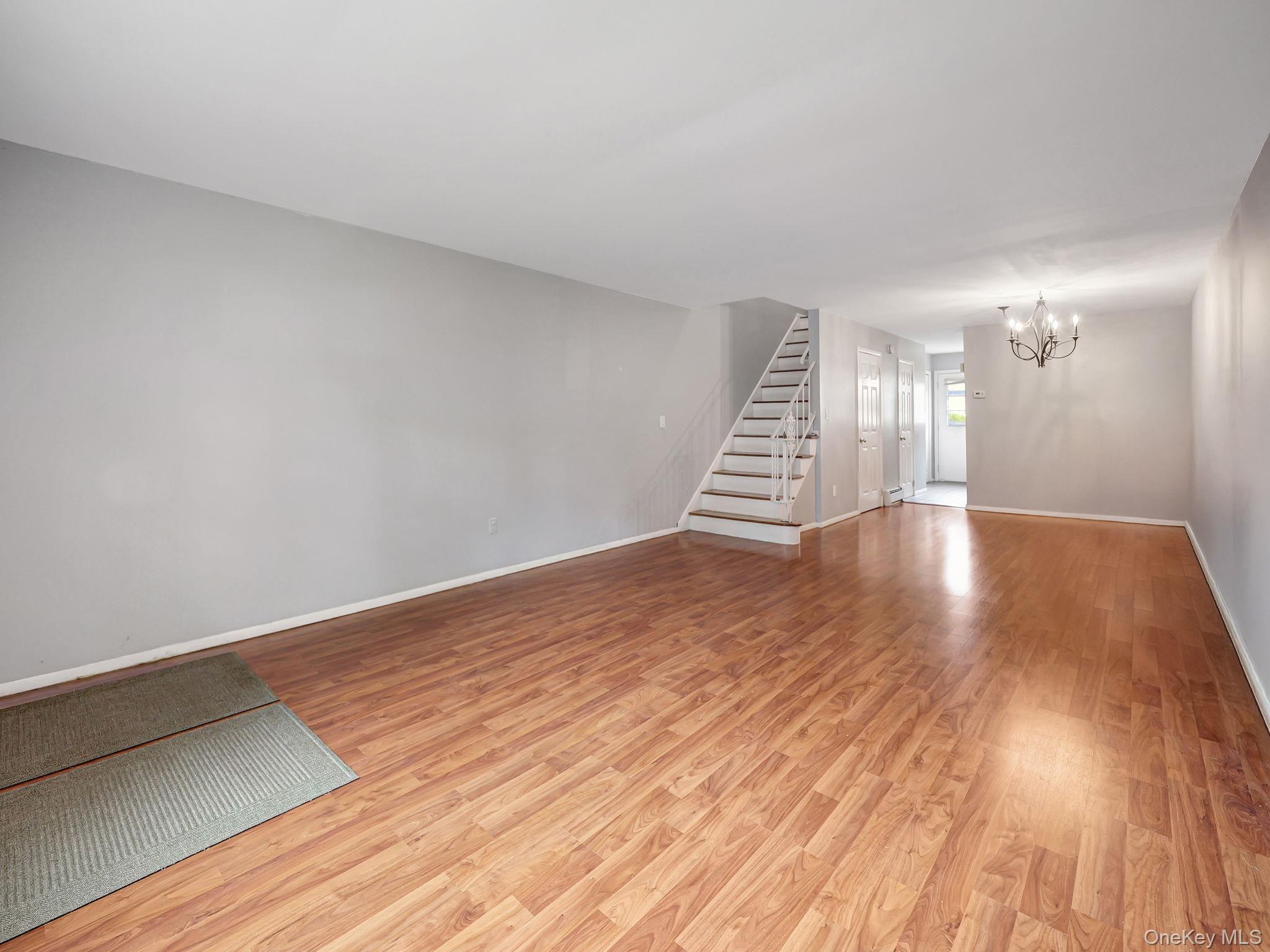 #4 photo, 155 Parkside Drive, Suffern , NY 10901