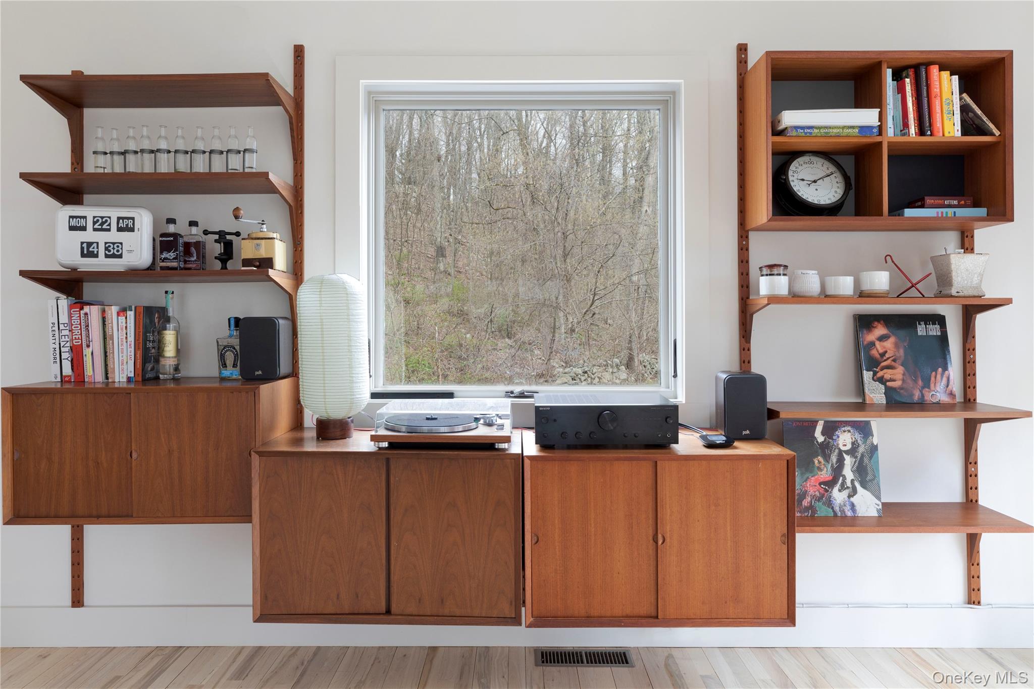 #18 photo, 21 Private Way, Garrison , NY 10524