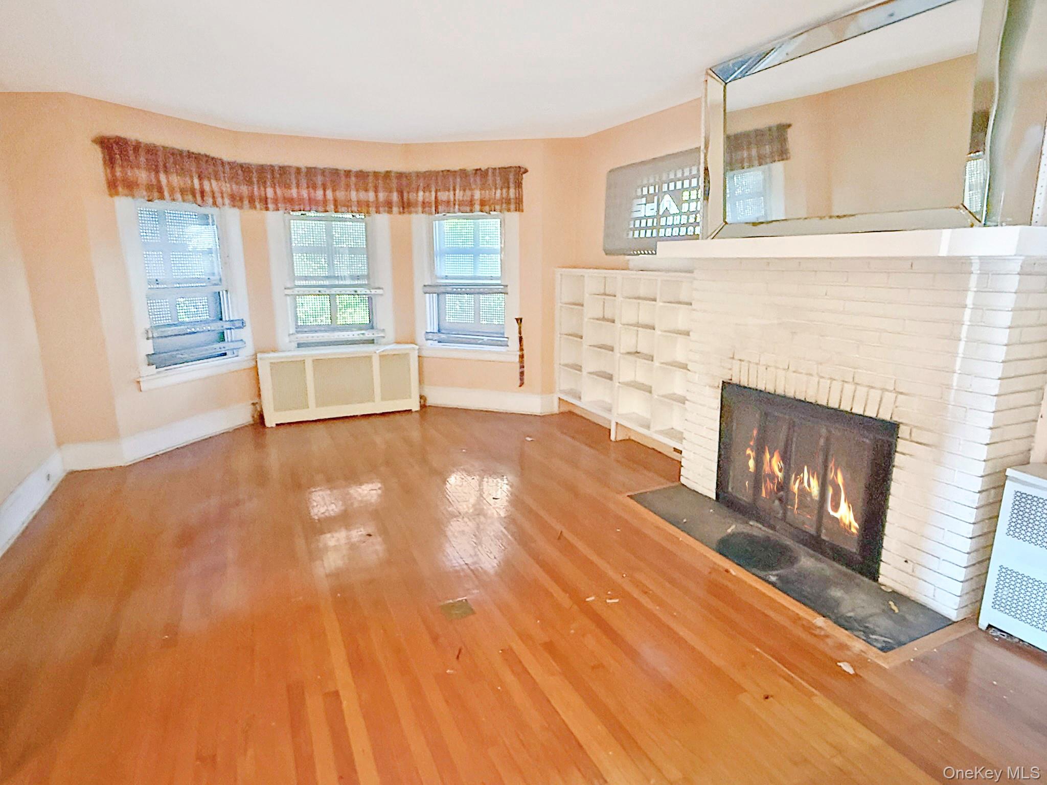 #2 photo, 87 Brookside Avenue, Mount Vernon , NY 10553