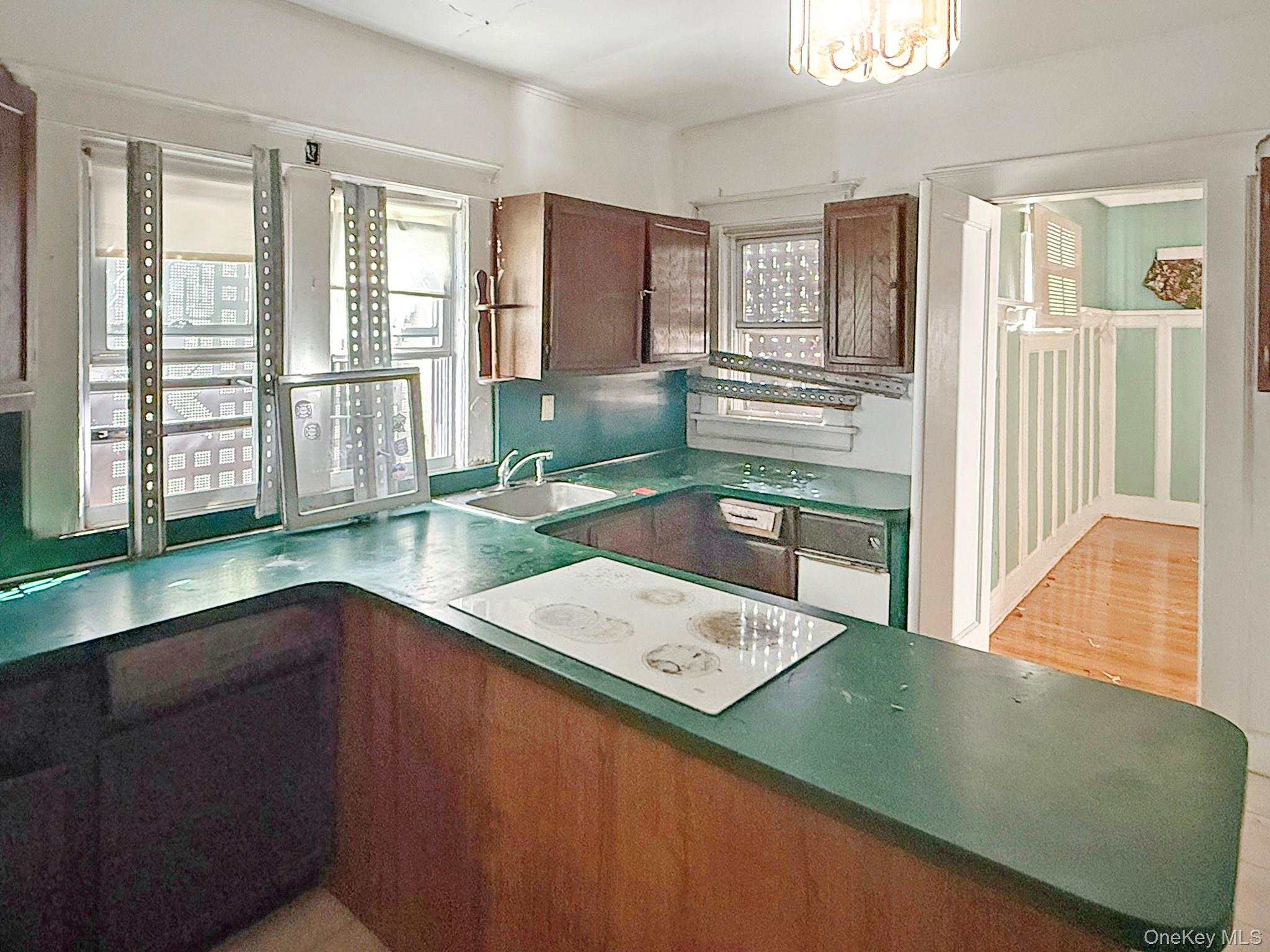 #6 photo, 87 Brookside Avenue, Mount Vernon , NY 10553