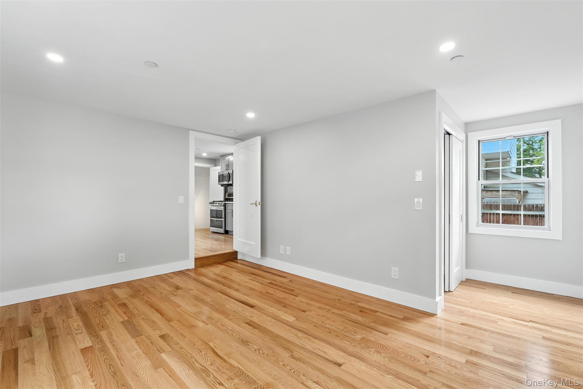 #5 photo, 61 Howard Street, Sleepy Hollow , NY 10591