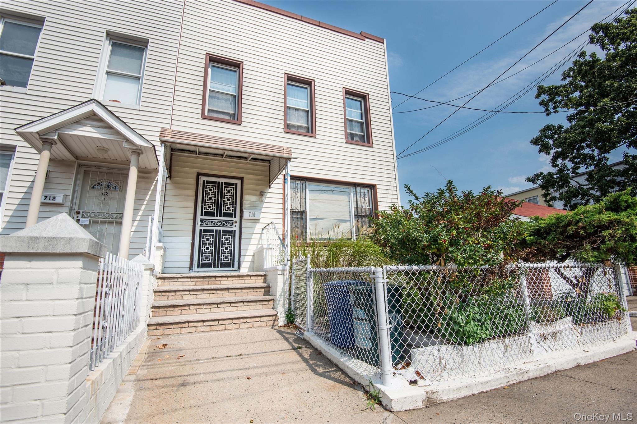 #1 photo, 710 Revere Avenue, ब्रोंक्स Bronx , NY 10465