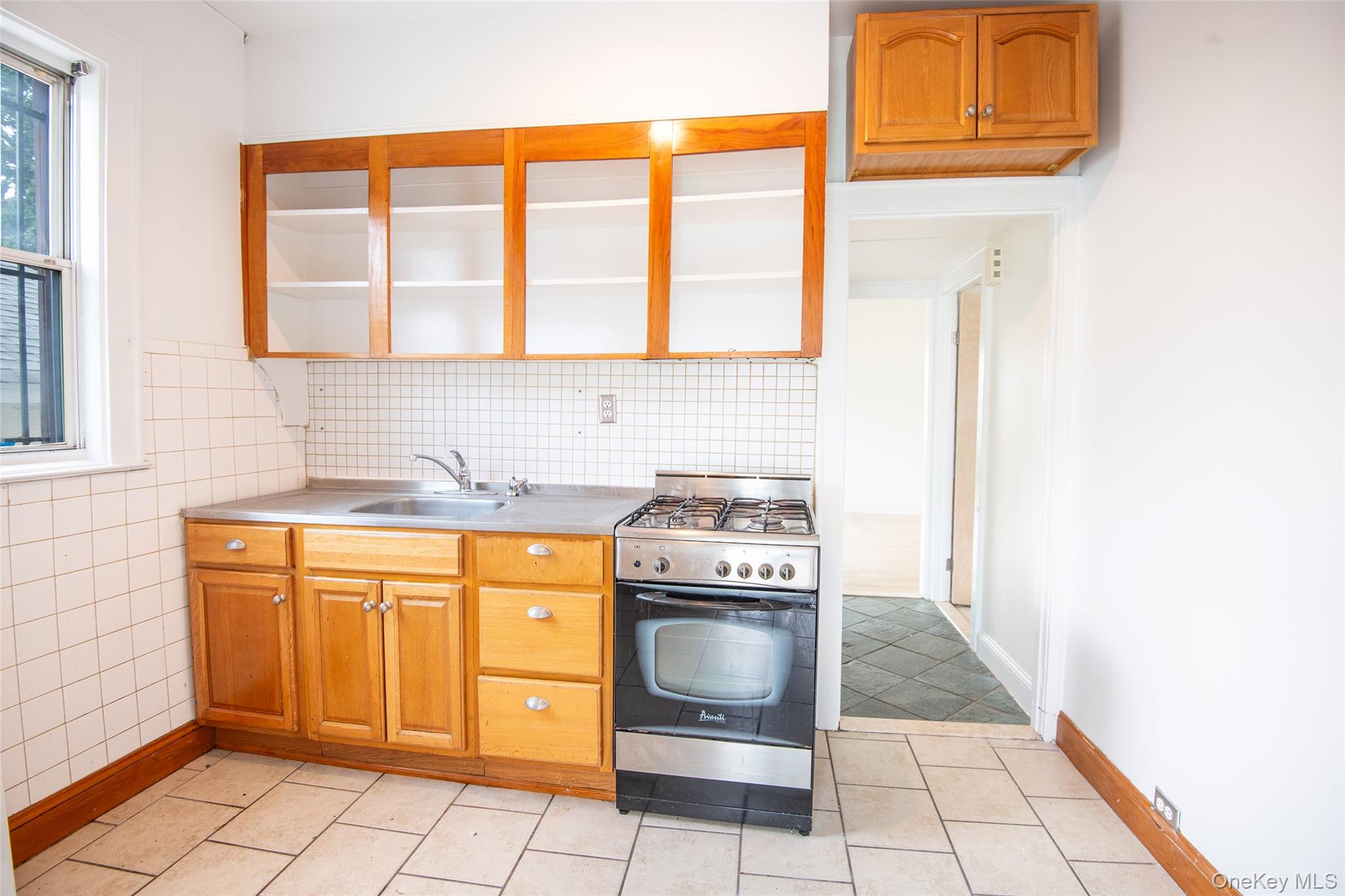 #8 photo, 710 Revere Avenue, ब्रोंक्स Bronx , NY 10465