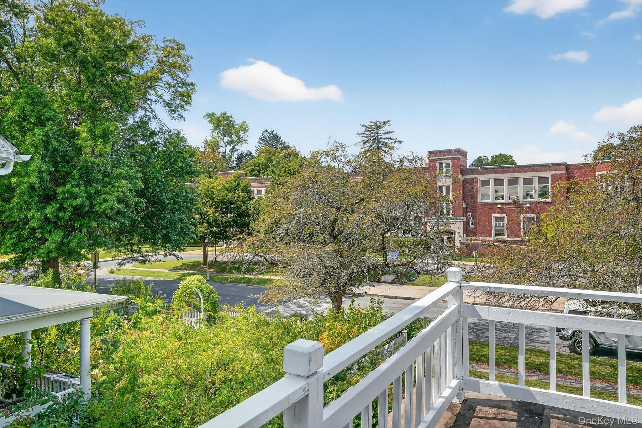 #19 photo, 176 S Grand Avenue, Poughkeepsie , NY 12603