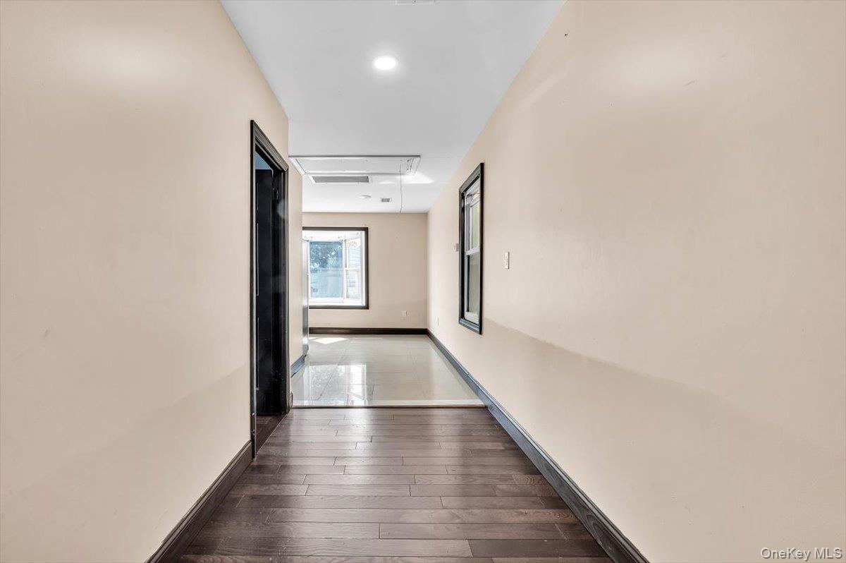 #11 photo, 9568 115th Street, Richmond Hill S. , NY 11419