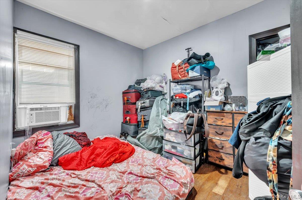 #17 photo, 9568 115th Street, Richmond Hill S. , NY 11419