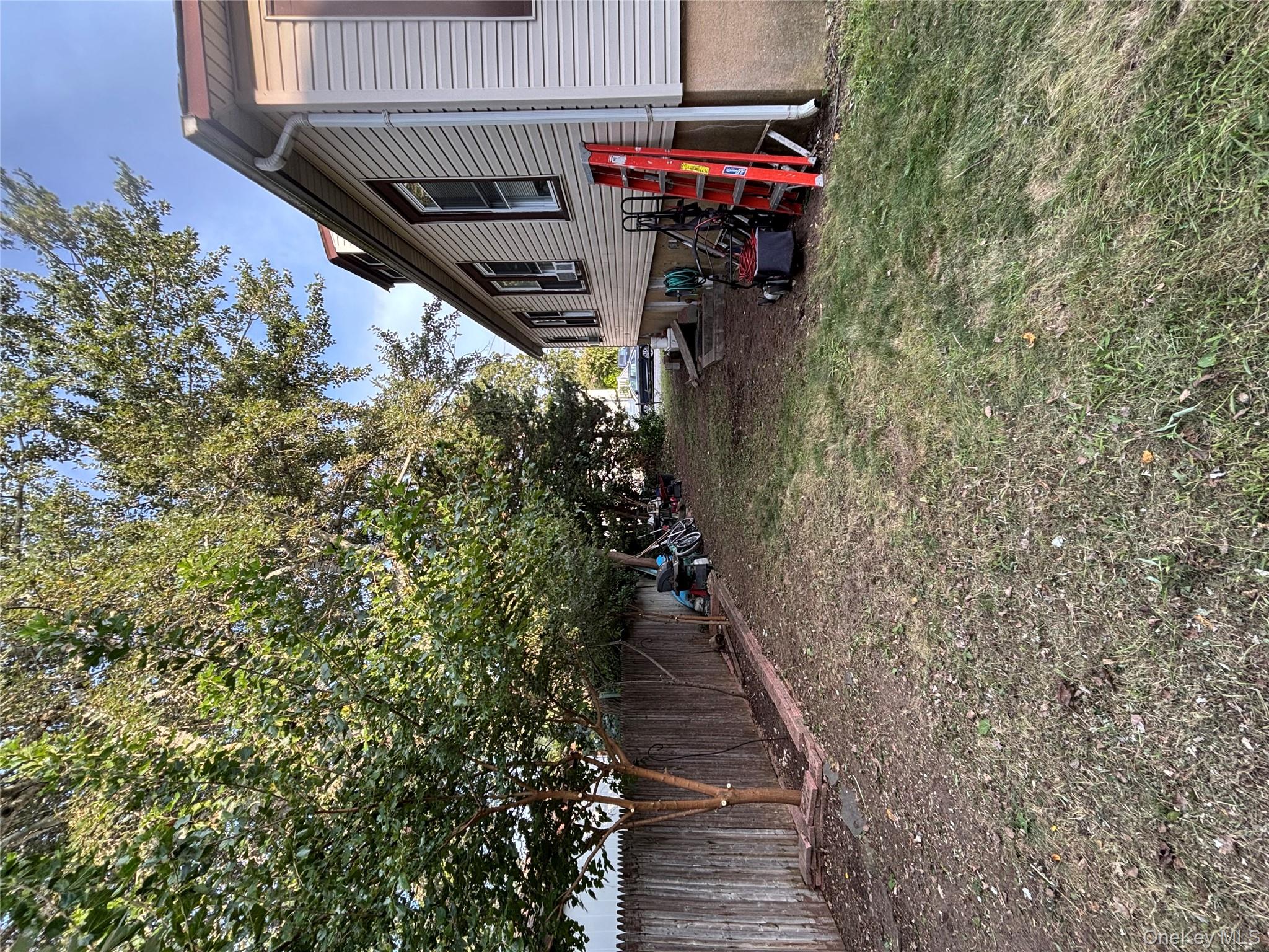 #8 photo, 5 4th Stret, ナッソー郡 Bayville , NY 11709