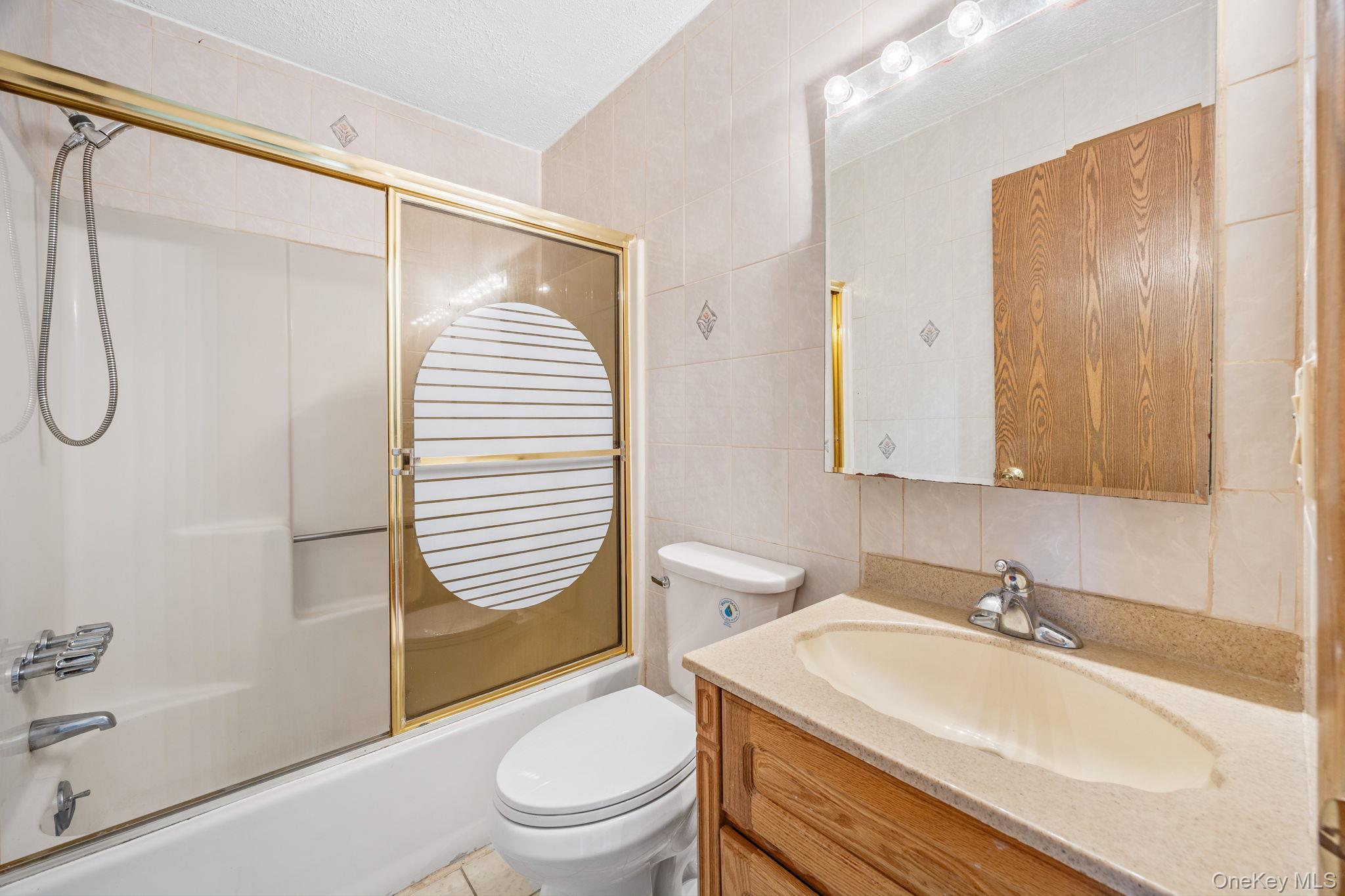 #16 photo, 96 Herzl Street, Brooklyn , NY 11212