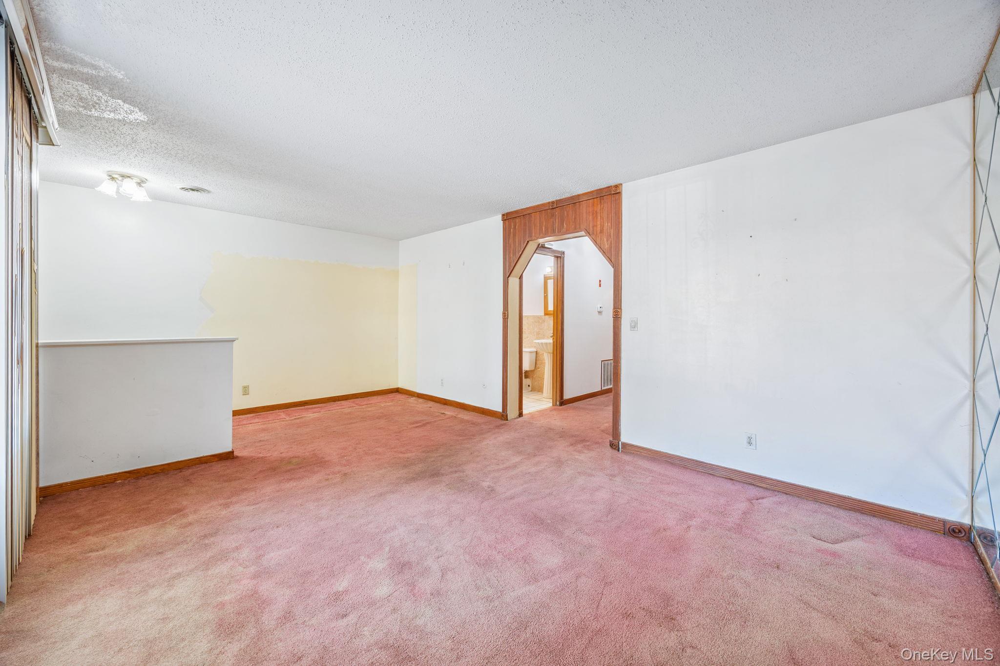 #5 photo, 96 Herzl Street, Brooklyn , NY 11212