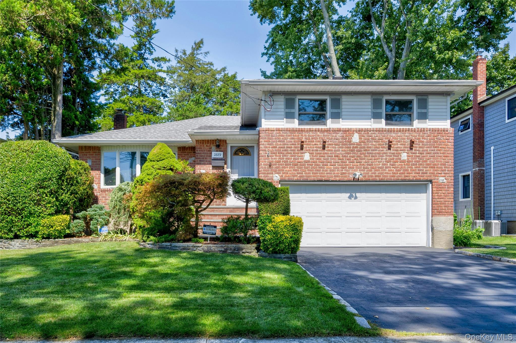 #1 photo, 2889 Anderson Street, Wantagh , NY 11793