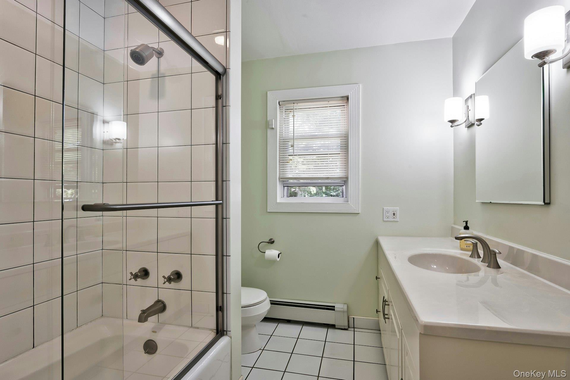 #16 photo, 2889 Anderson Street, Wantagh , NY 11793