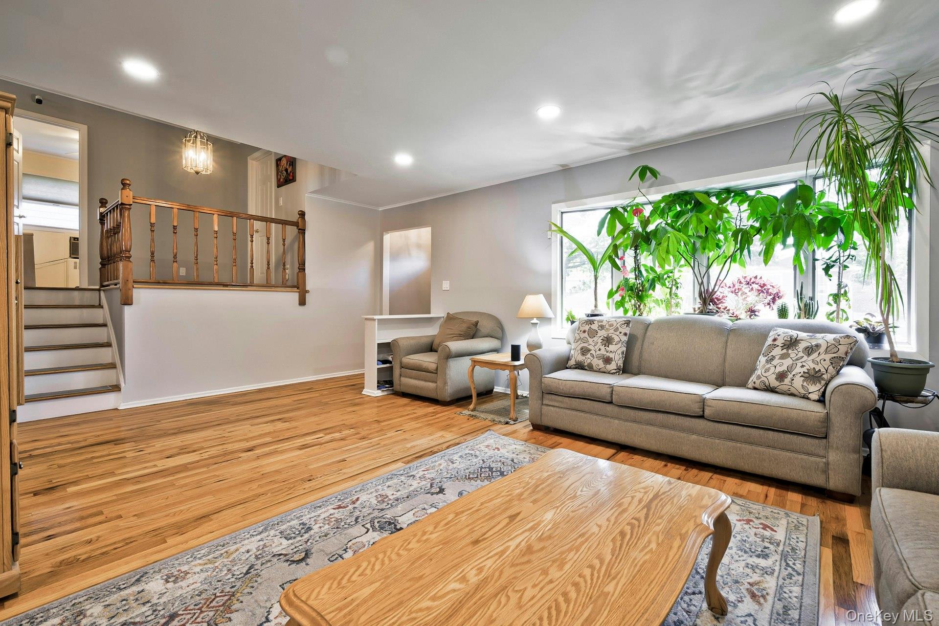 #4 photo, 2889 Anderson Street, Wantagh , NY 11793