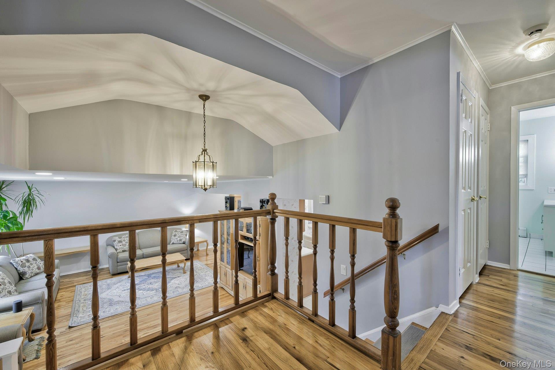 #6 photo, 2889 Anderson Street, Wantagh , NY 11793