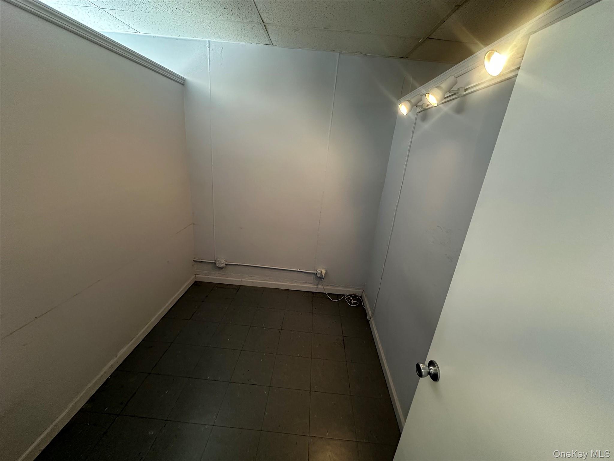 #6 photo, 208 Willis Avenue, ナッソー郡 Mineola , NY 11501