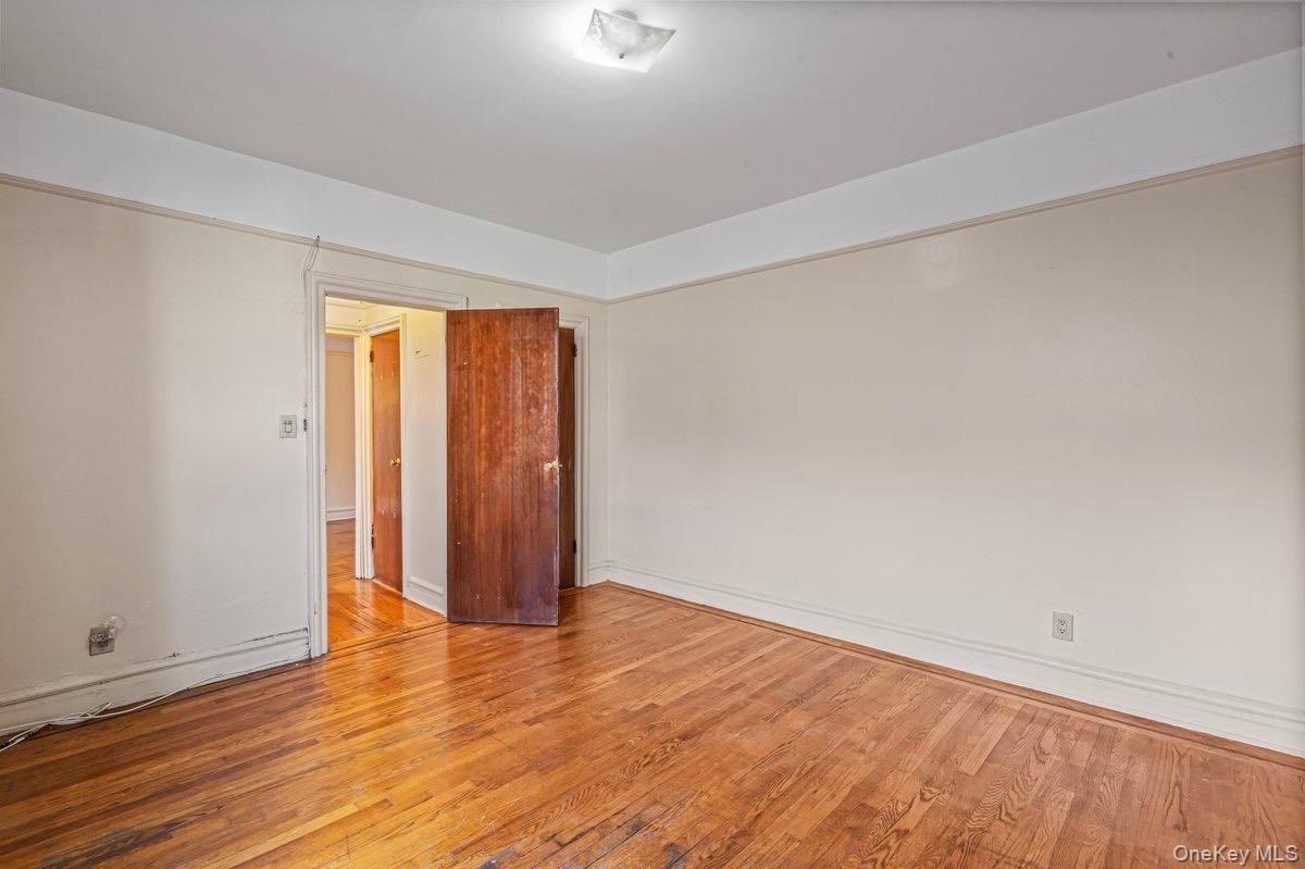 #15 photo, 155-17 Sanford Ave, クイーンズ区 Flushing , NY 11355