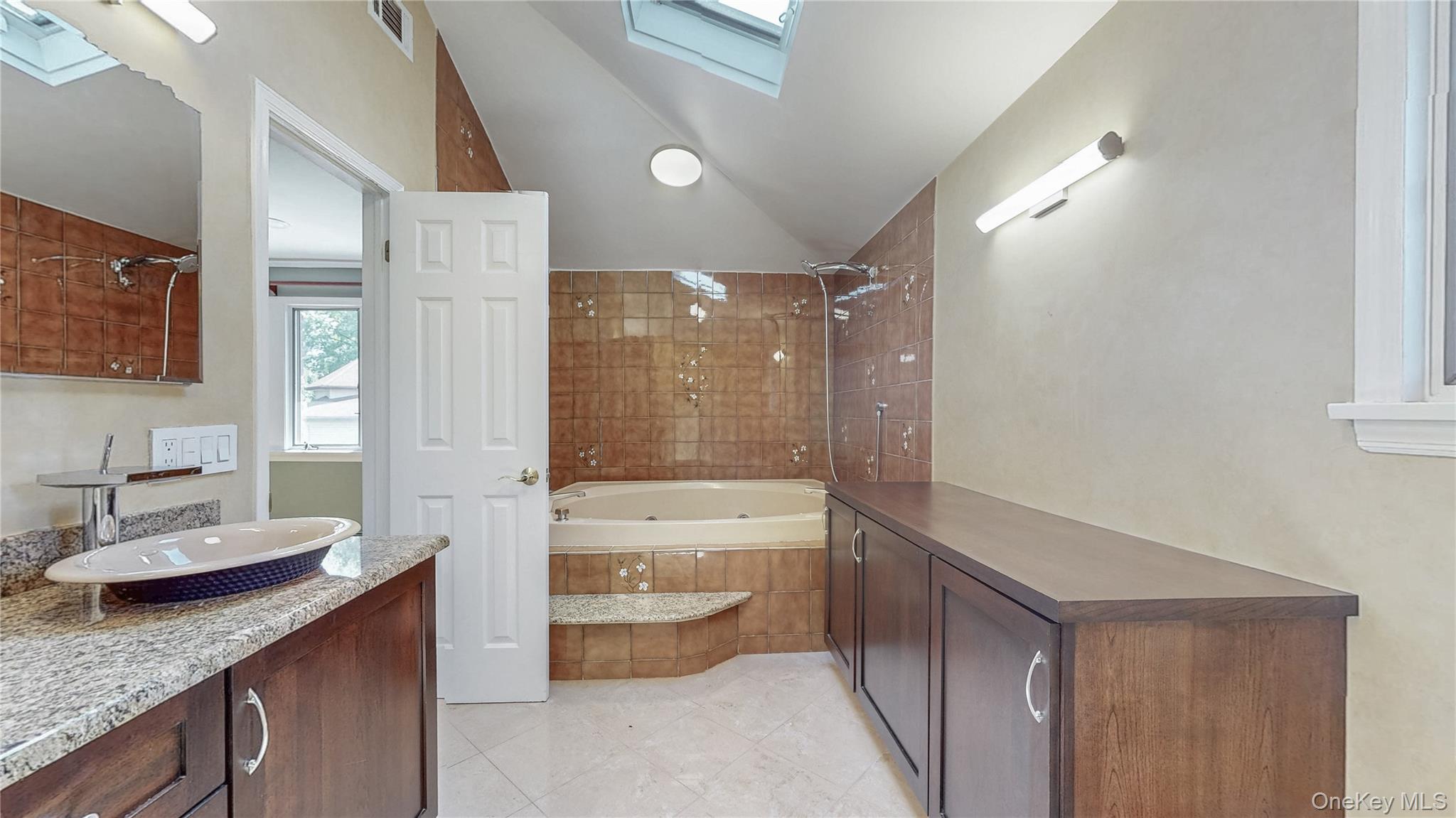 #10 photo, 210-30 29th Avenue, クイーンズ区 Bayside , NY 11360