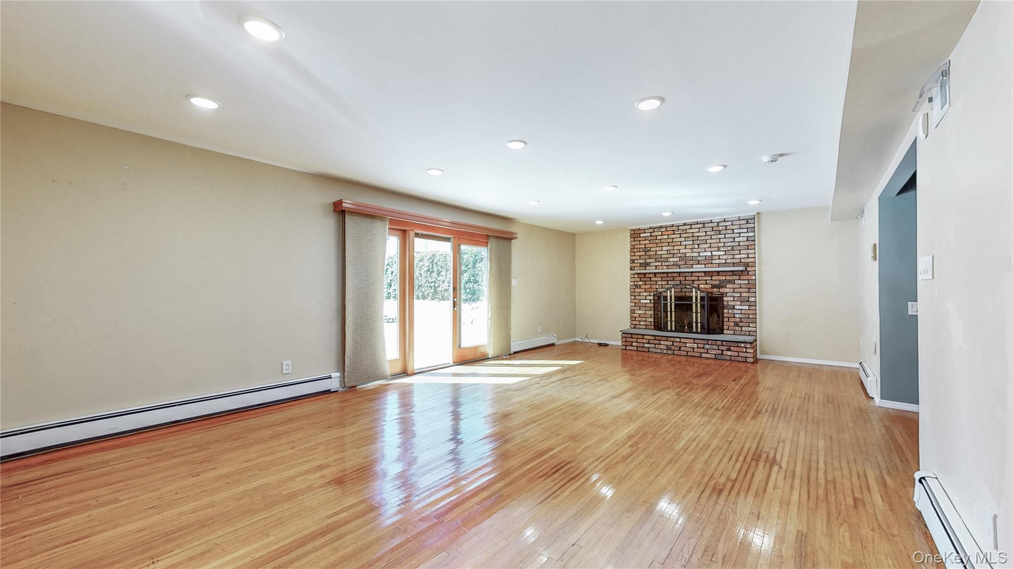 #2 photo, 210-30 29th Avenue, クイーンズ区 Bayside , NY 11360