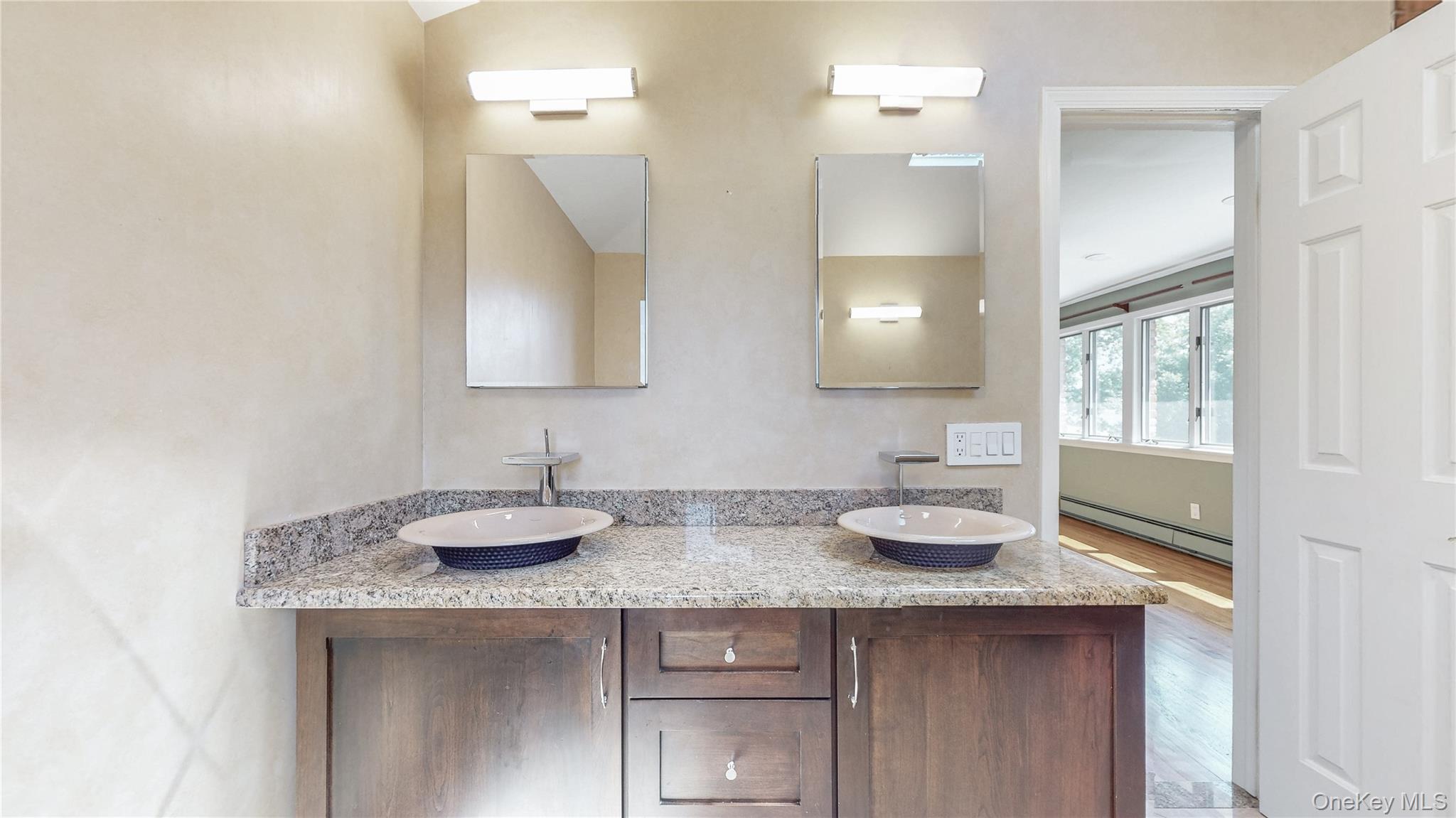 #9 photo, 210-30 29th Avenue, クイーンズ区 Bayside , NY 11360