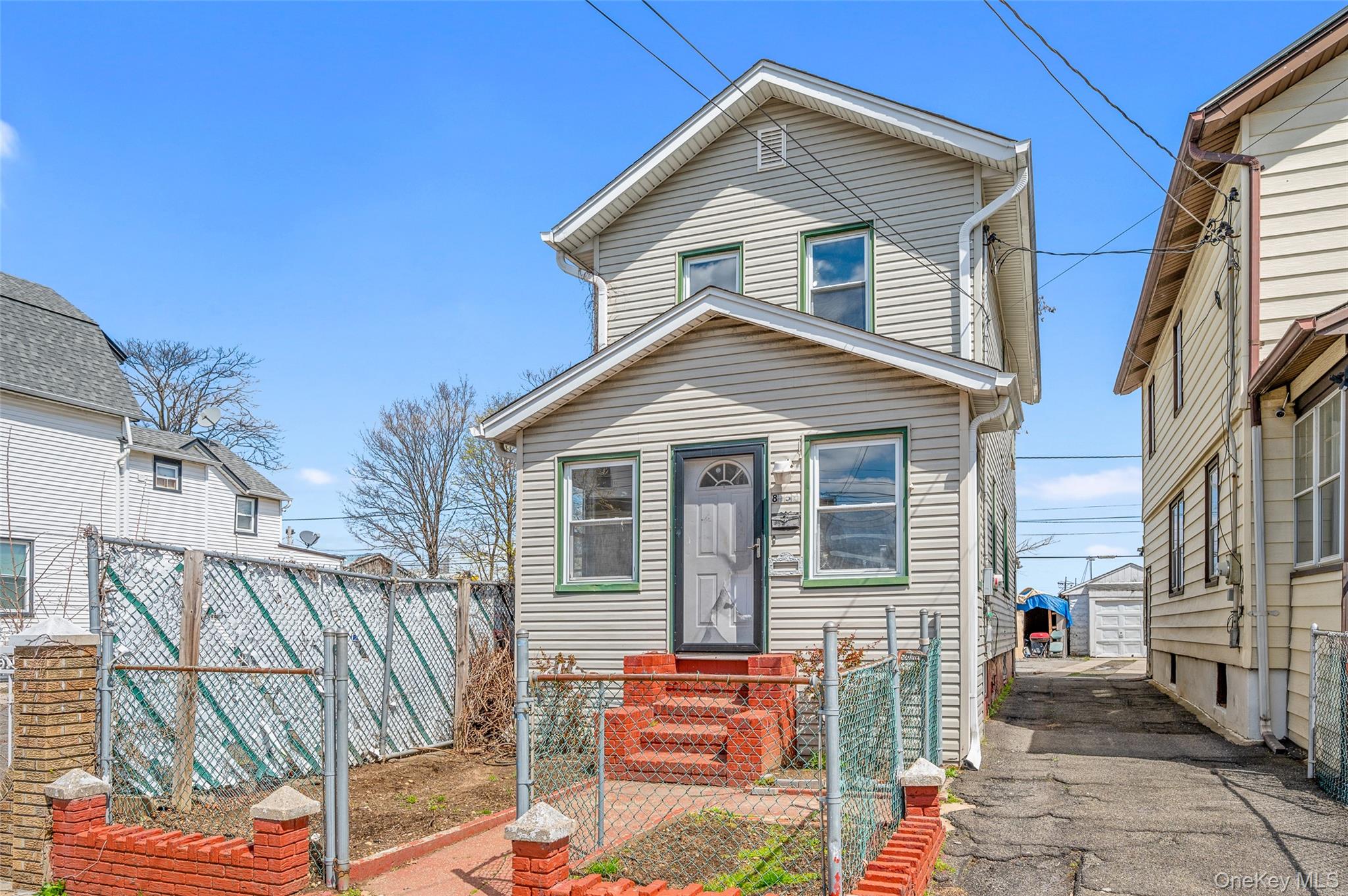 #2 photo, 8951 121st Street, Richmond Hill , NY 11418