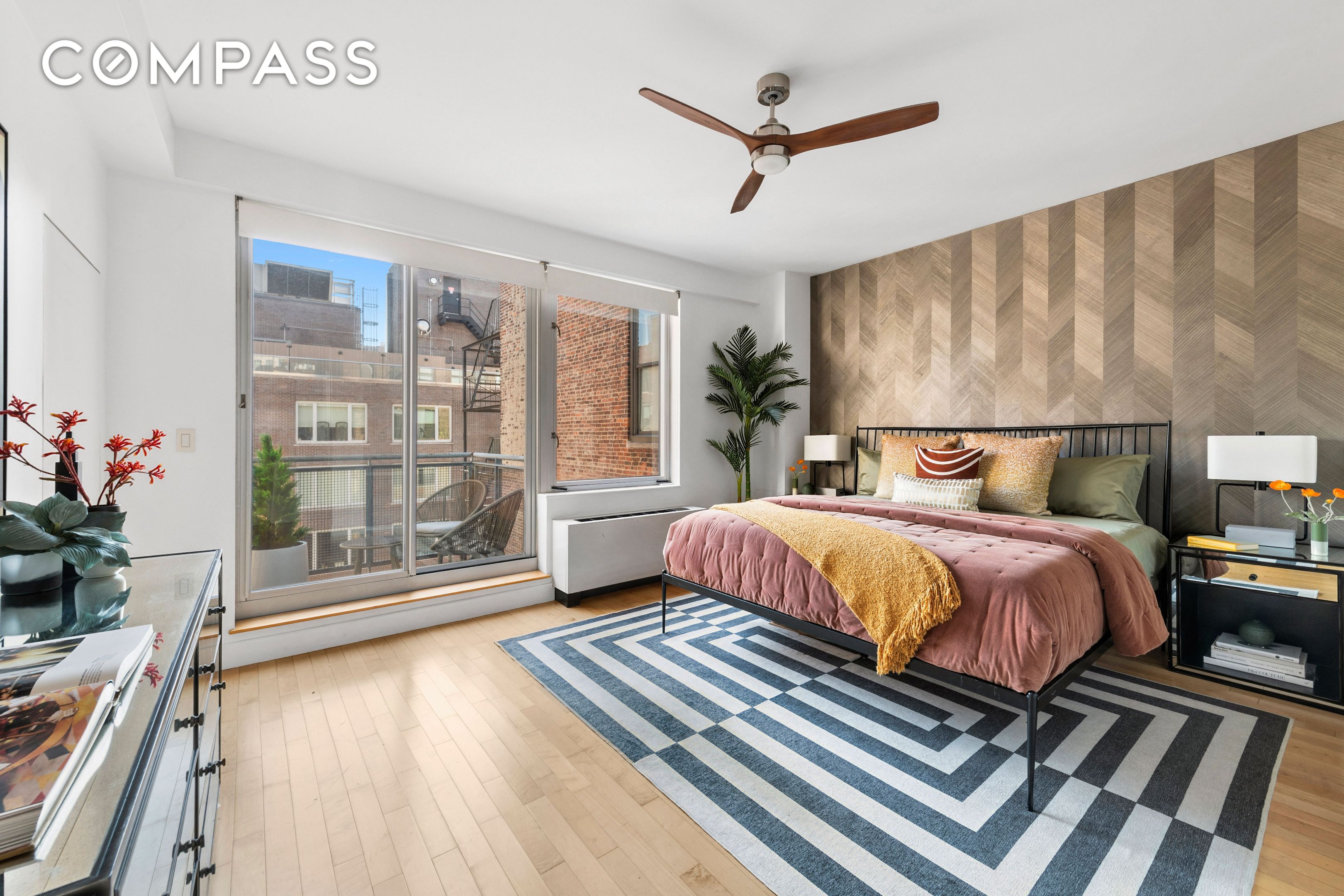 #7 photo, 146-148 W 22nd Street, Chelsea , NY 10011