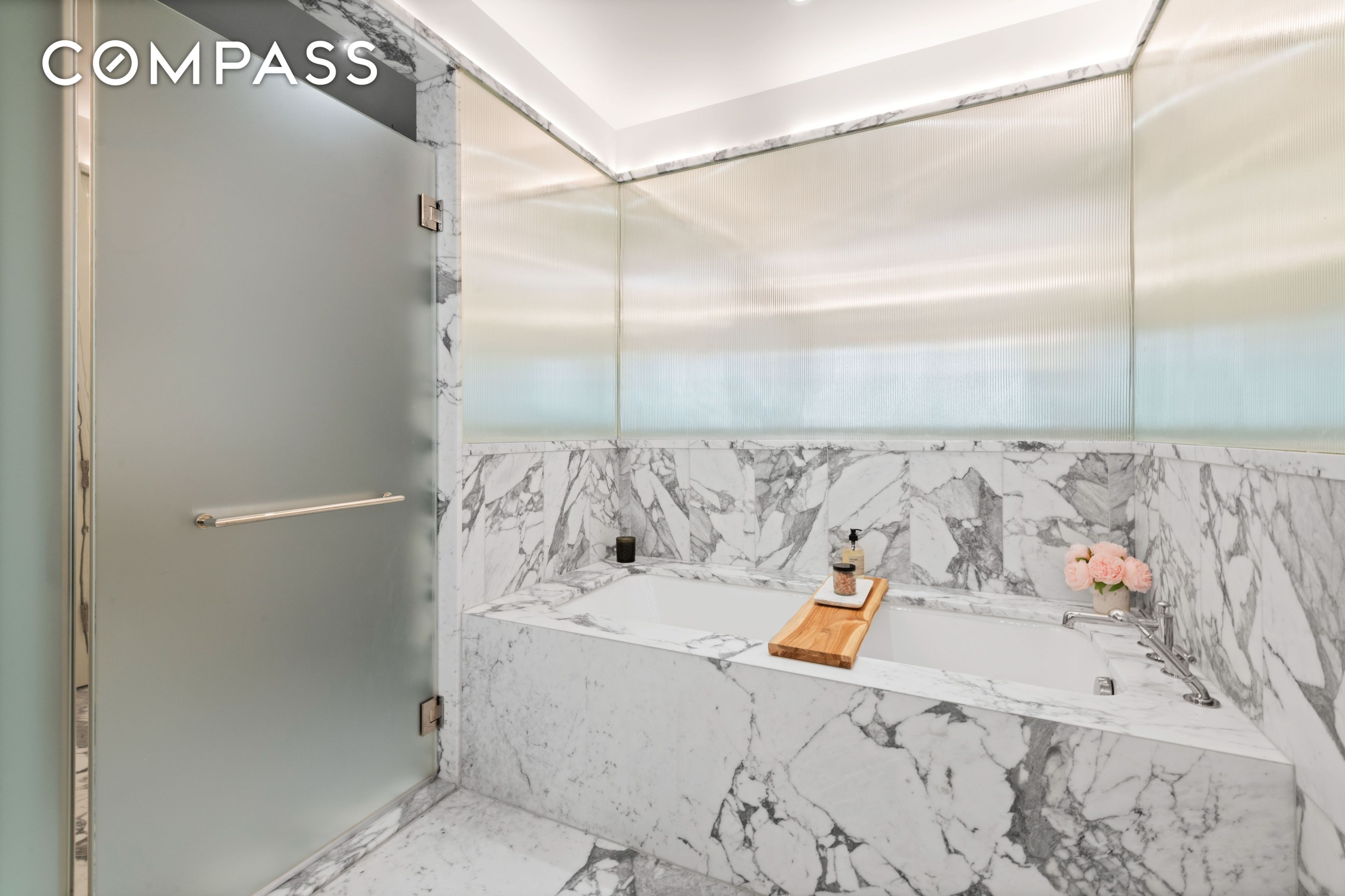 #11 photo, 40 E End Avenue, Upper East Side , NY 10028