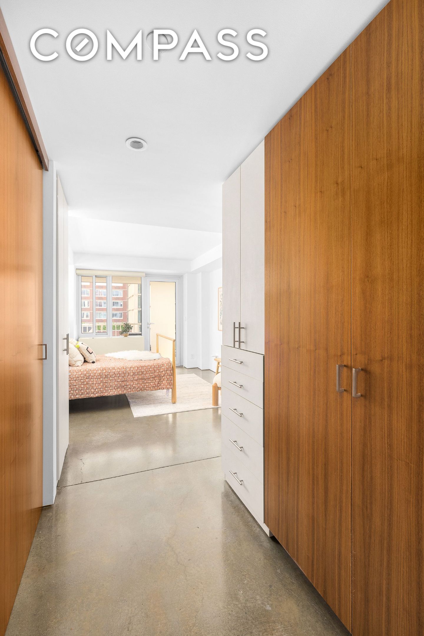 #7 photo, 263 Bowery, マンハッタン Lower East Side , NY 10002