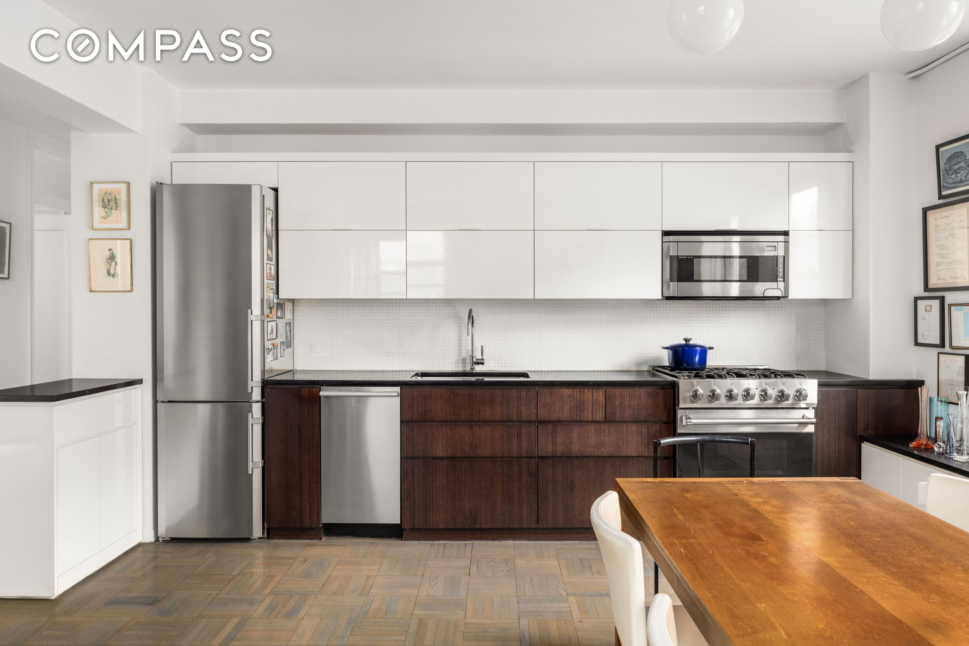 #5 photo, 131 Ave B, East Village , NY 10009