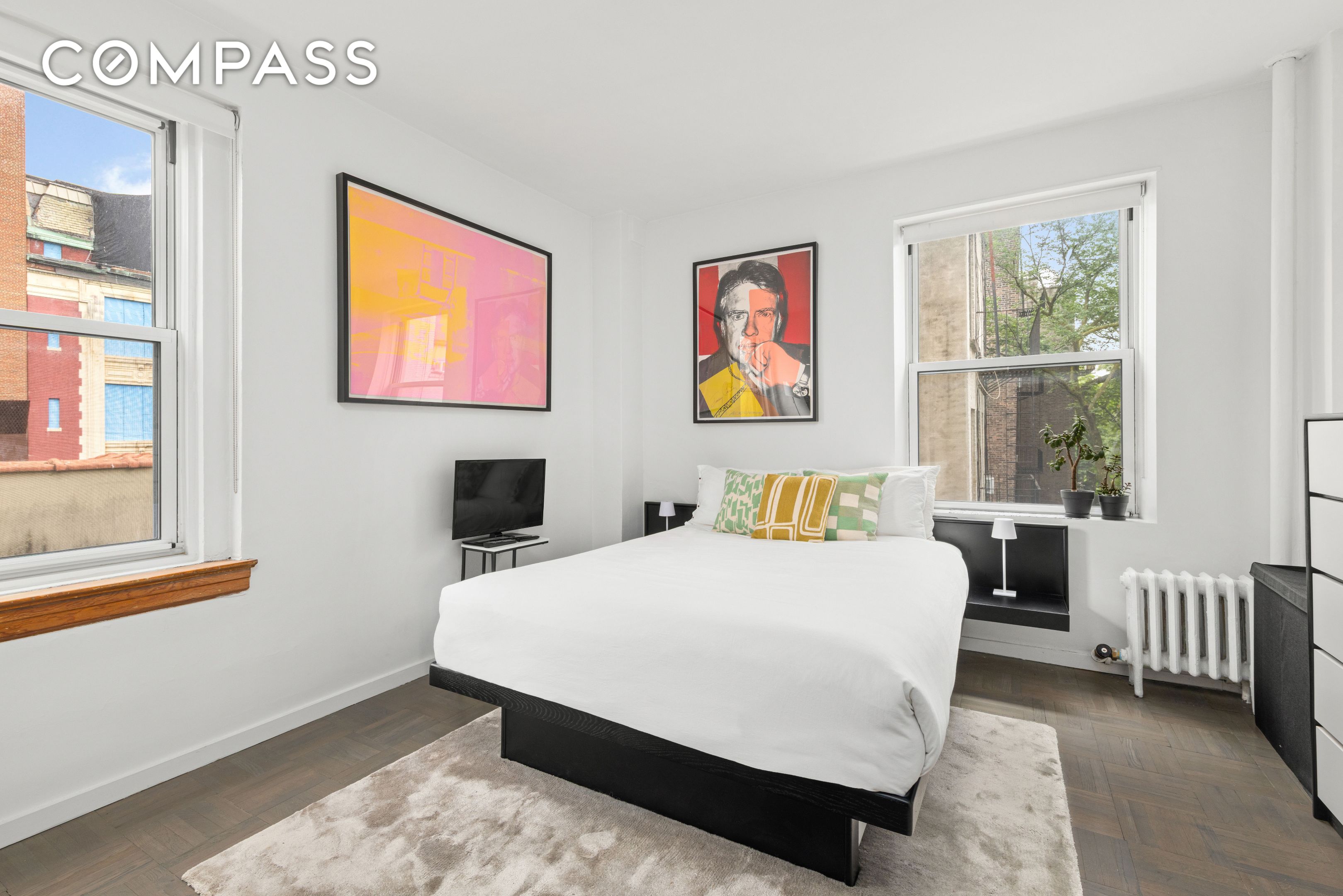 #6 photo, 131 Ave B, East Village , NY 10009