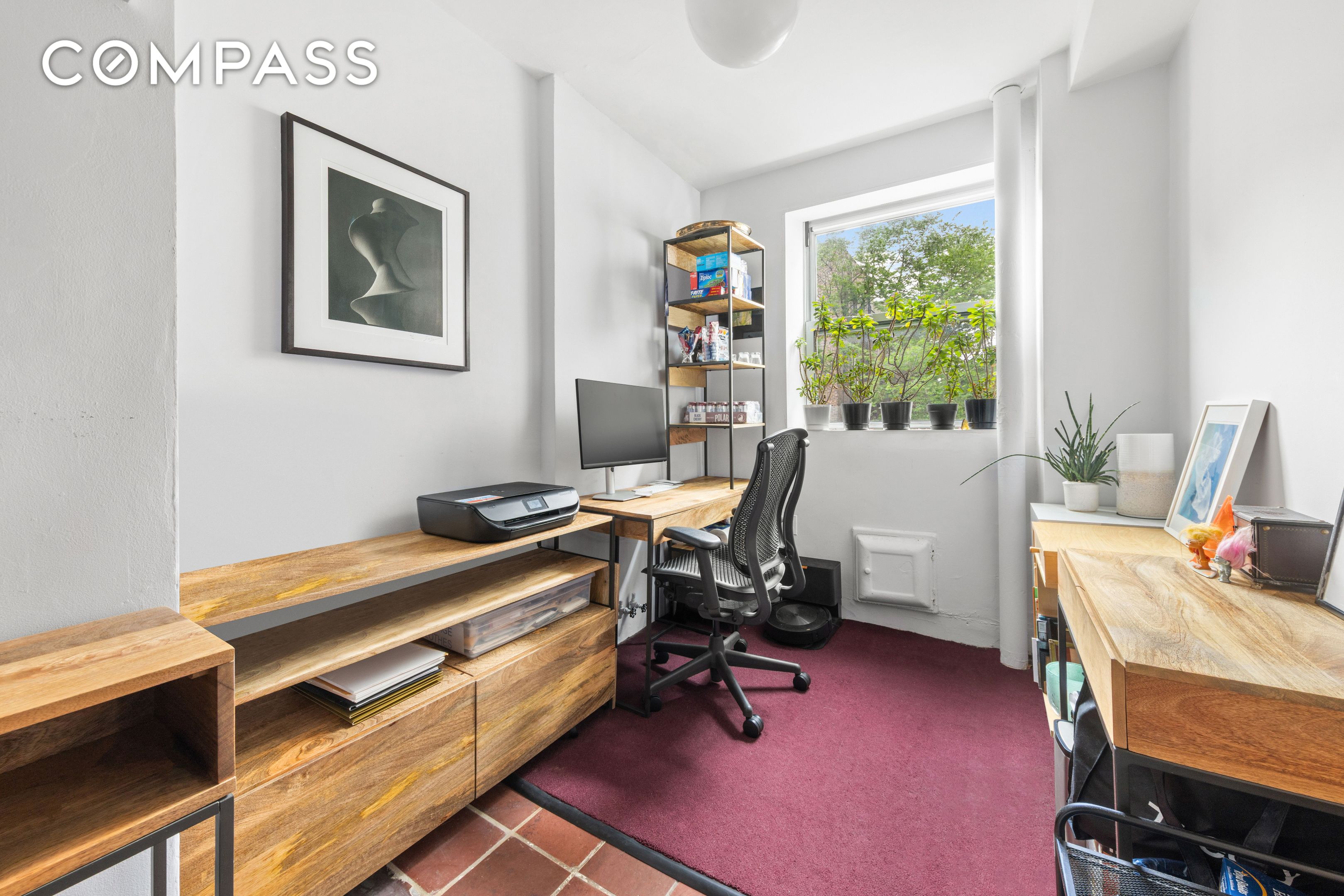 #9 photo, 131 Ave B, East Village , NY 10009