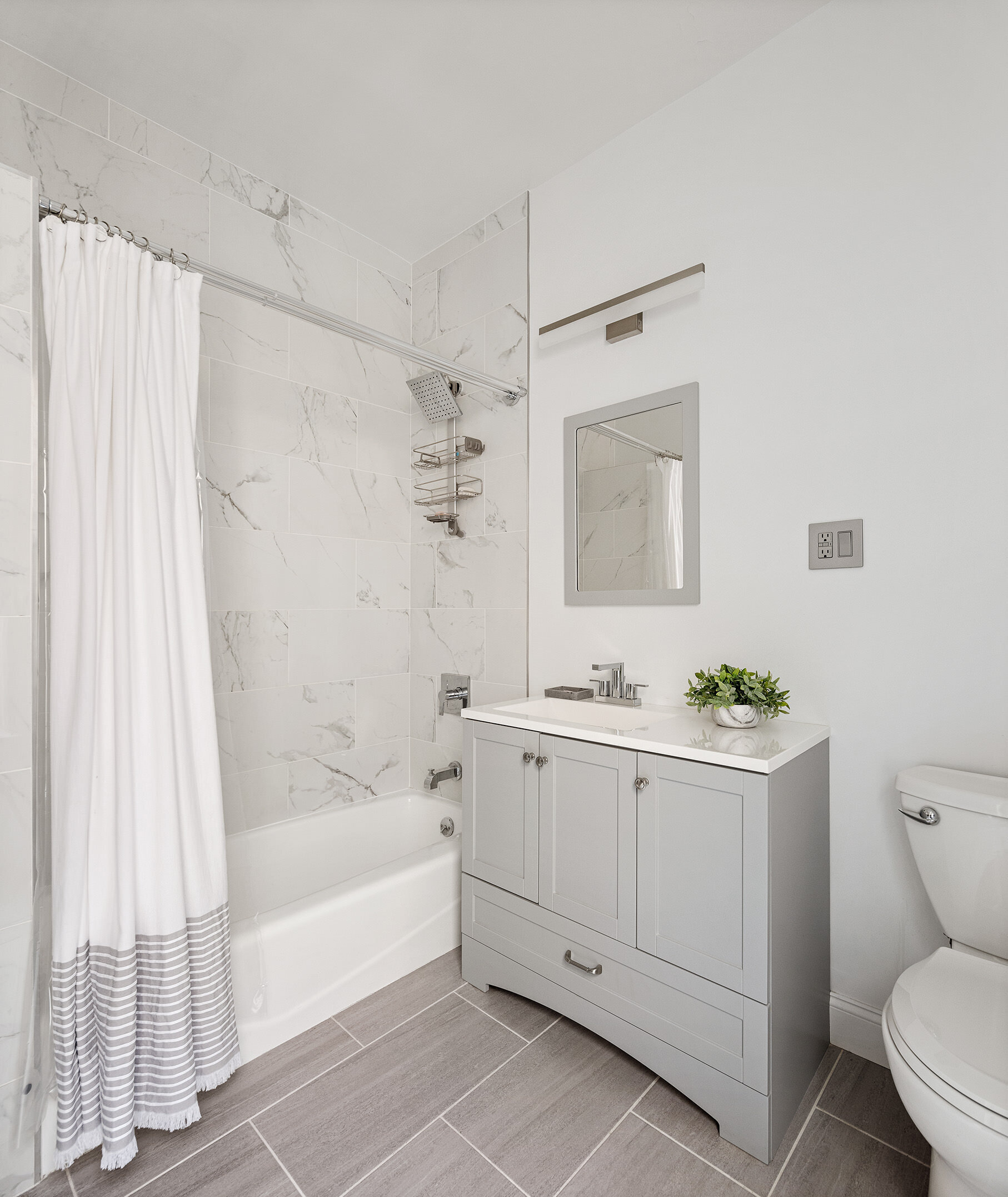 #6 photo, 447 FORT WASHINGTON Avenue, マンハッタン Hudson Heights , NY 10033