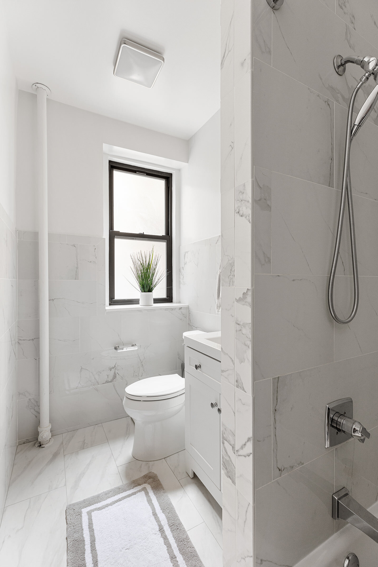 #9 photo, 447 FORT WASHINGTON Avenue, マンハッタン Hudson Heights , NY 10033