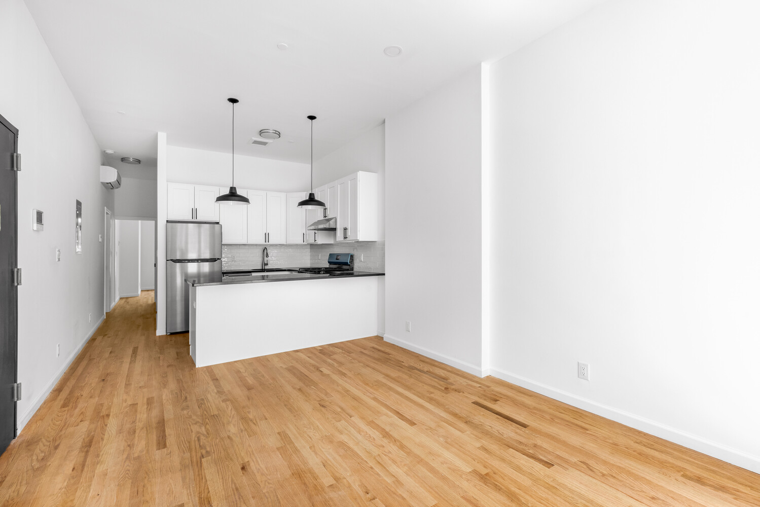 #1 photo, 113 BAINBRIDGE Street, Stuyvesant Heights , NY 11233