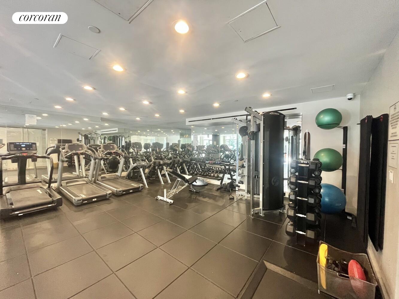 #12 photo, 189 SCHERMERHORN Street, Downtown Brooklyn , NY 11201