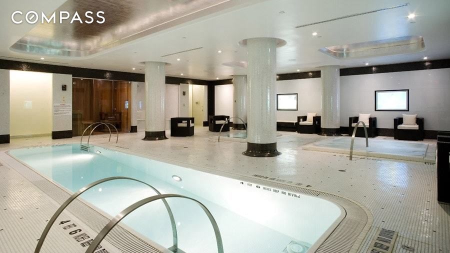 #16 photo, 111 Fulton Street, Financial District , NY 10038