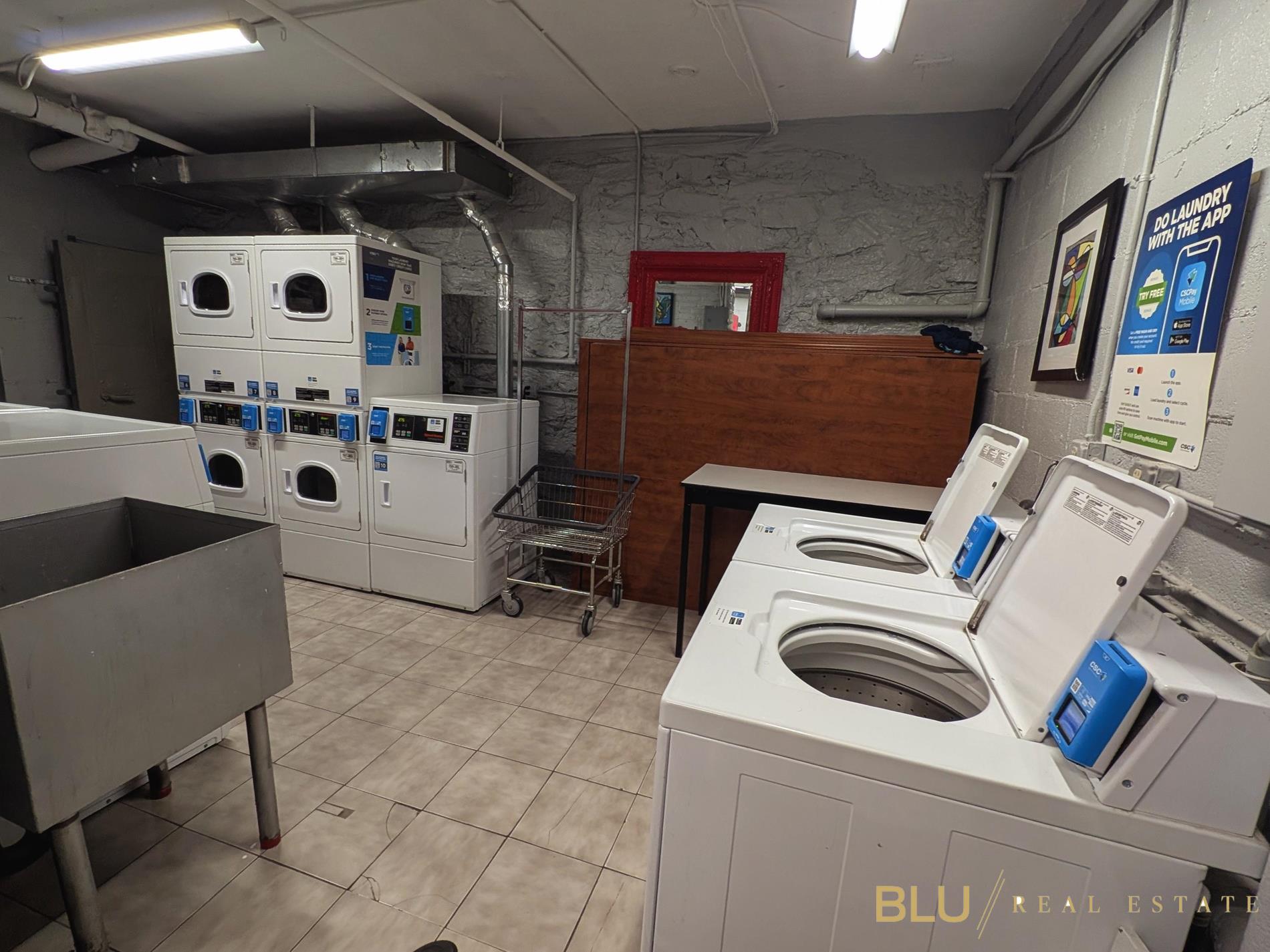 #8 photo, 304 E 73rd Street, Upper East Side , NY 10021