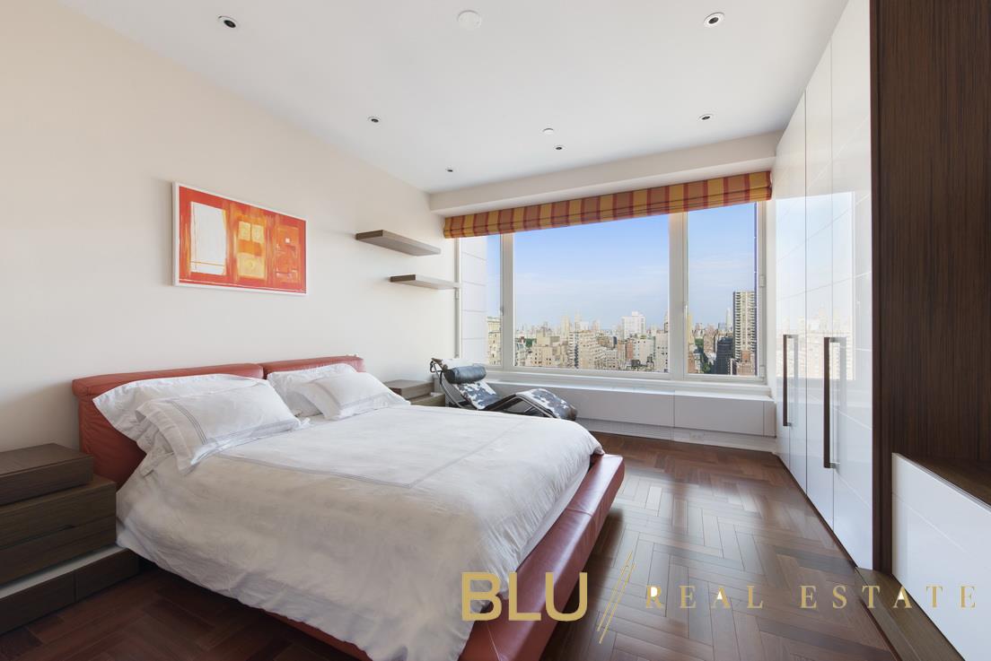 #11 photo, New York City, 曼哈顿 上西城林肯廣場 Lincoln Square , NY 10069