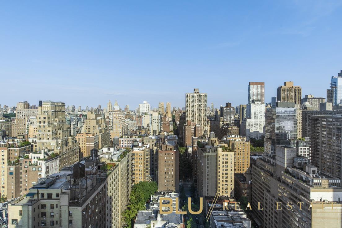 #16 photo, New York City, 曼哈顿 上西城林肯廣場 Lincoln Square , NY 10069