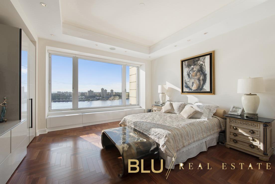 #9 photo, New York City, 曼哈顿 上西城林肯廣場 Lincoln Square , NY 10069