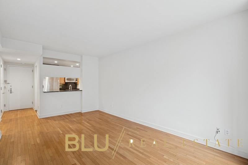 #5 photo, 120 Riverside Boulevard, Lincoln Square , NY 10069