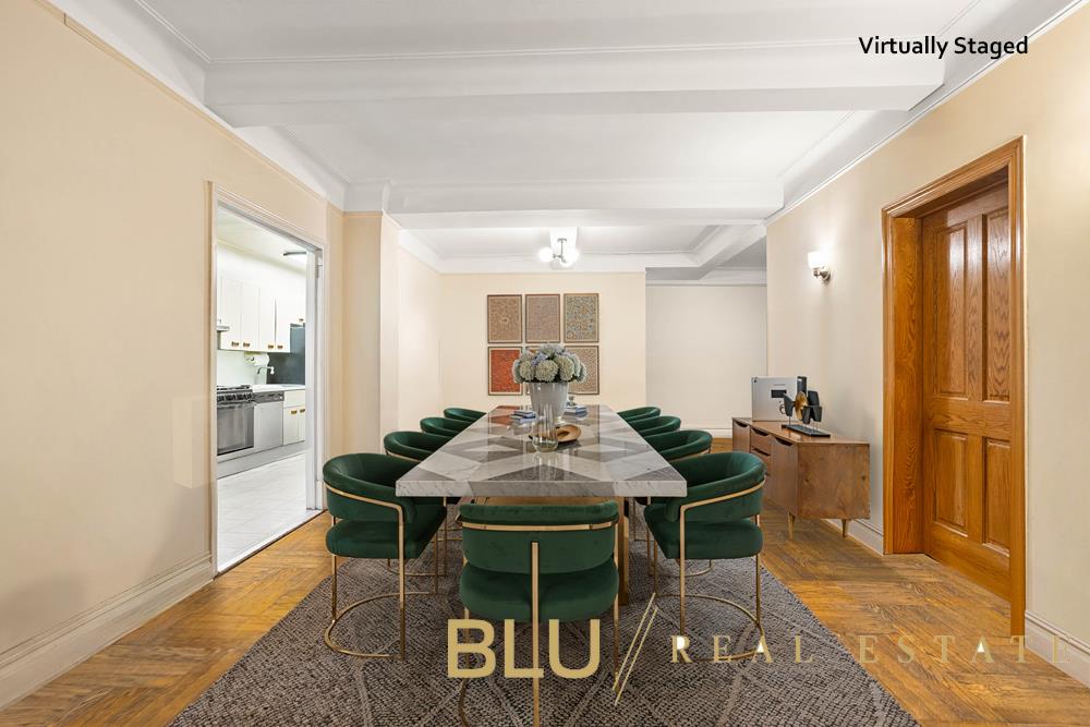 #3 photo, 310 W 72nd Street, Lincoln Square , NY 10023