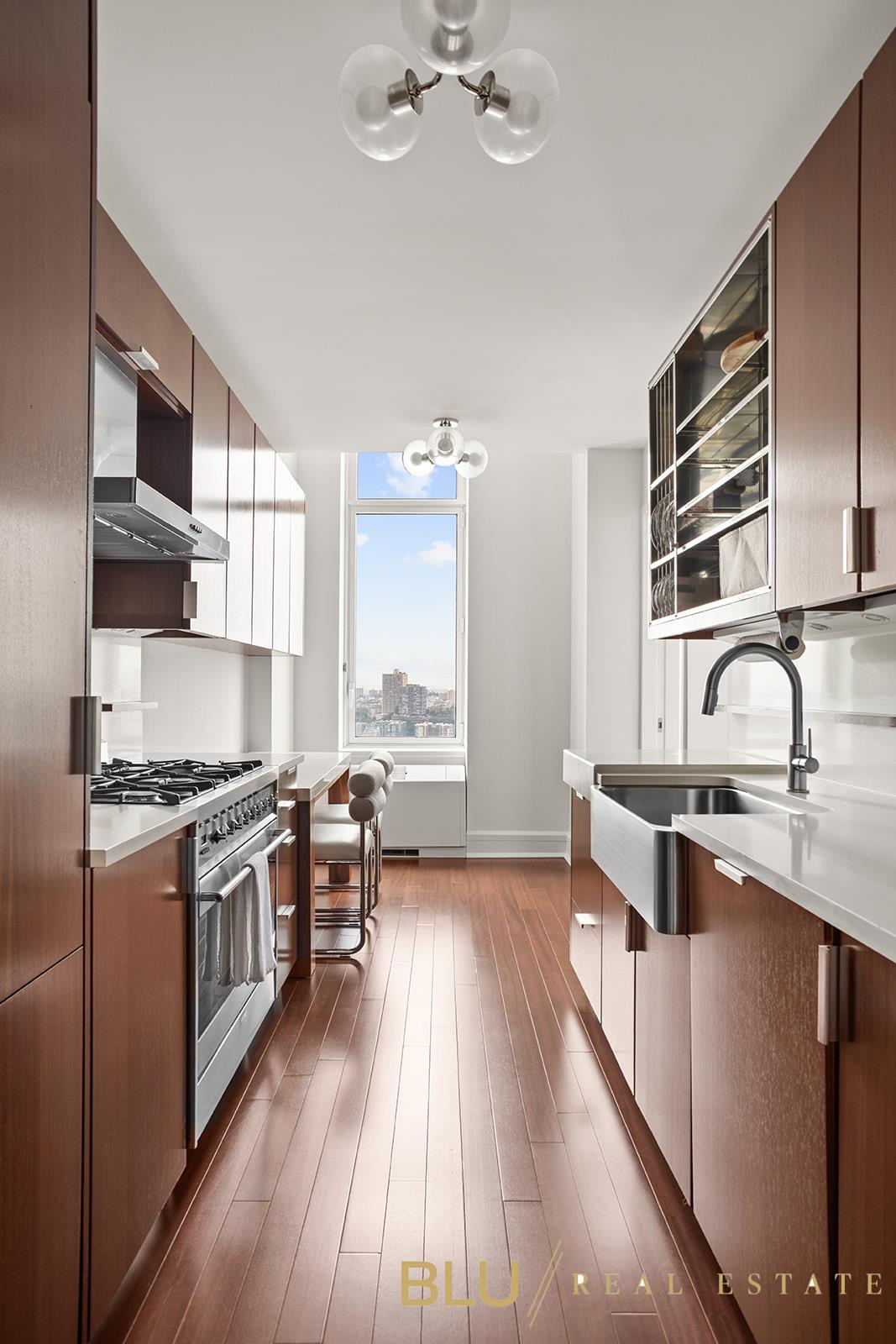 #5 photo, 60 Riverside Boulevard, Lincoln Square , NY 10069