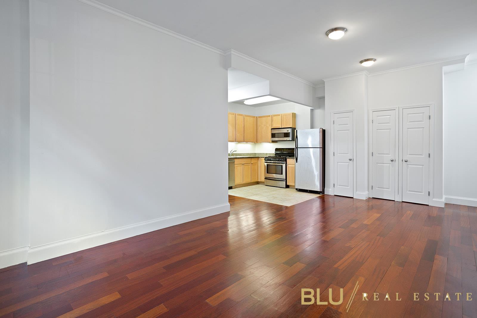 #14 photo, 163 St Nicholas Avenue, マンハッタン West Harlem , NY 10026