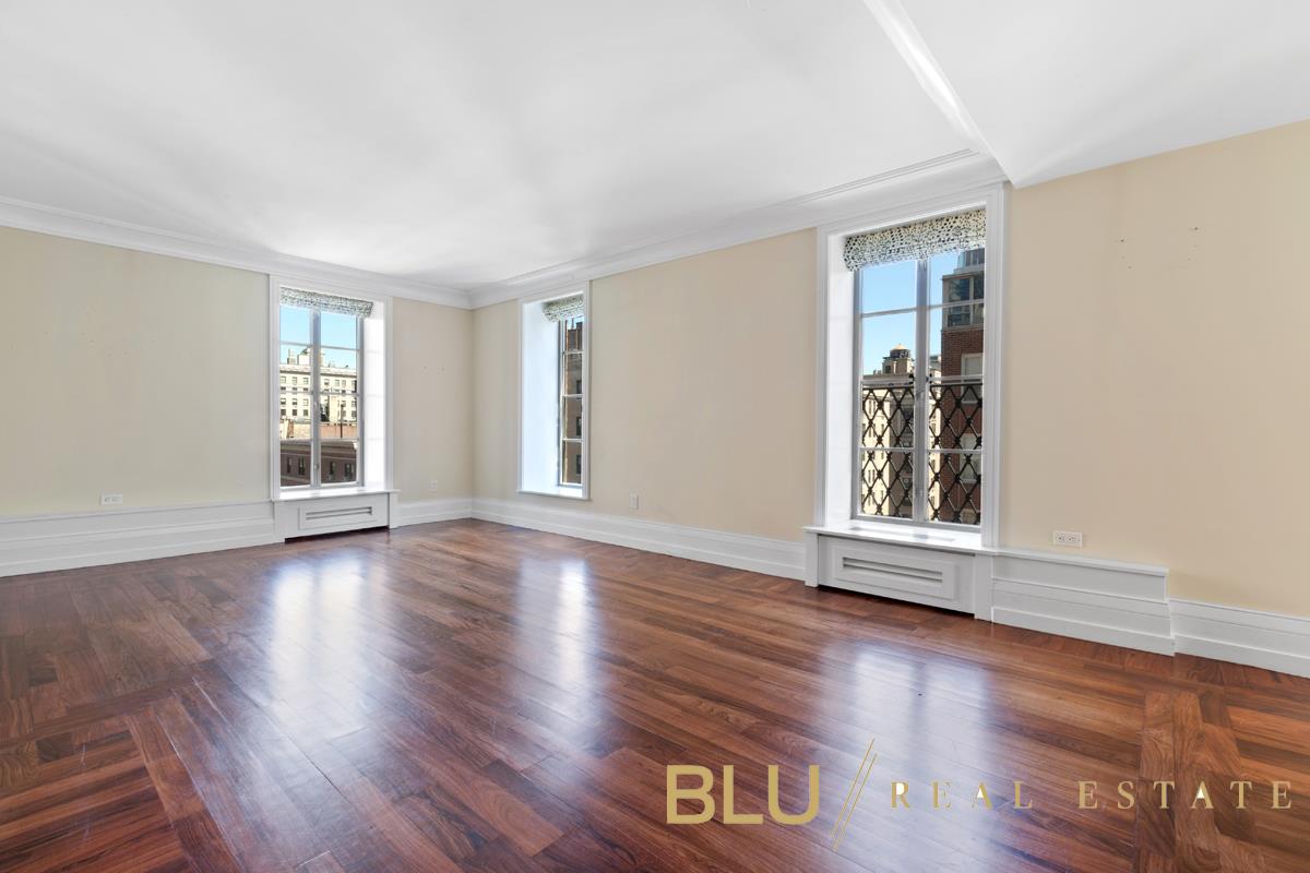 #1 photo, 140 E 63rd Street, Upper East Side , NY 10065