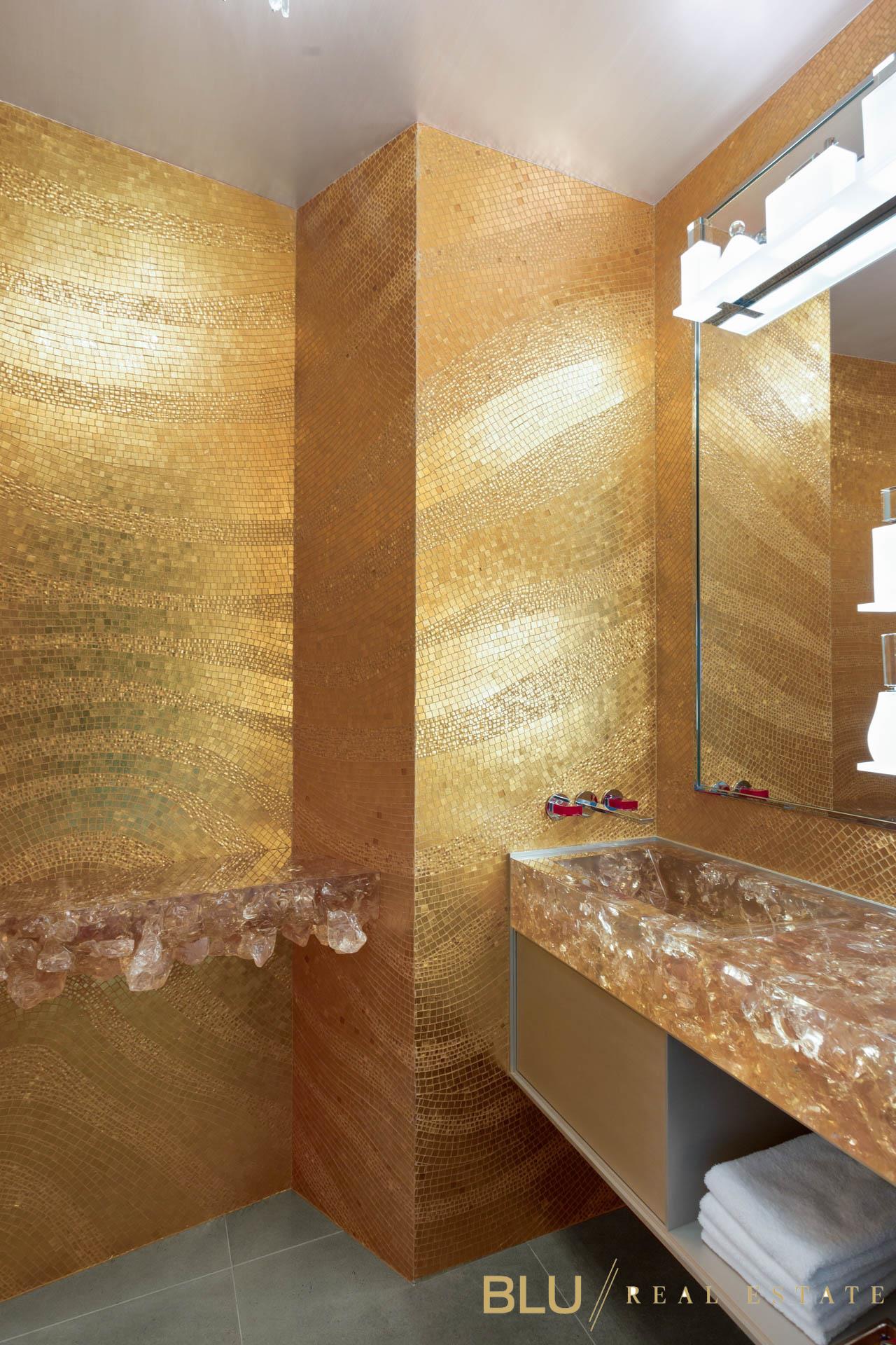 #14 photo, 106 Central Park S, Central Park South , NY 10019